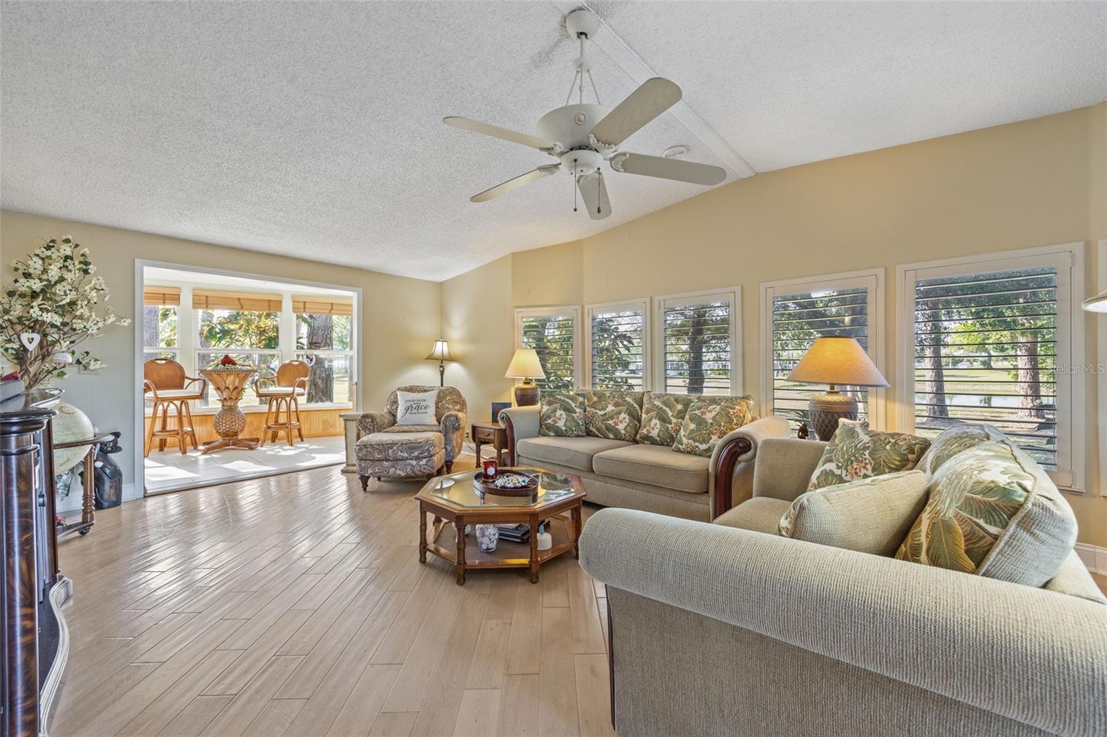 Image 8 of 77 For 19675 Eagle Trace Court