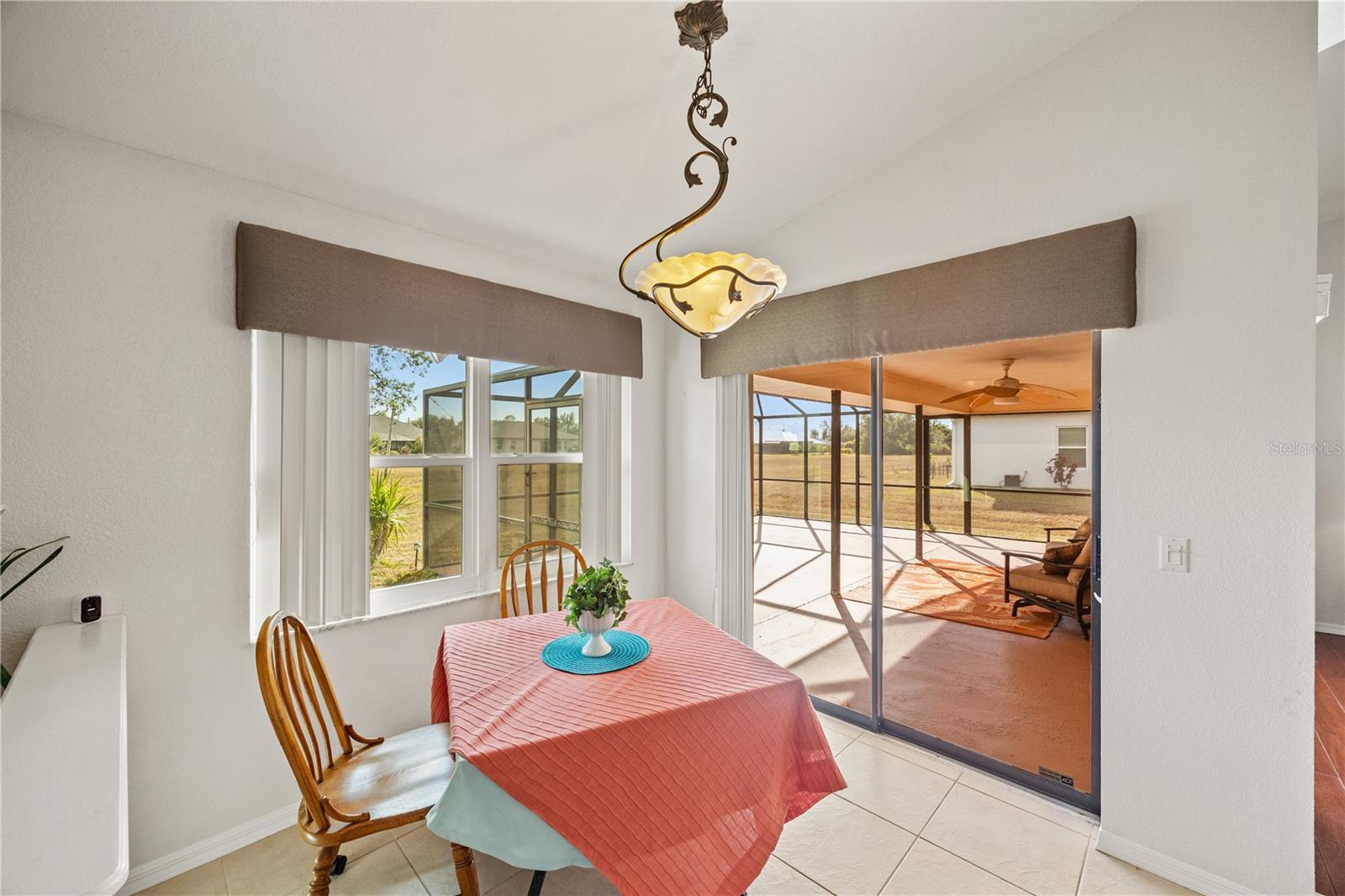 Image 16 of 35 For 26223 Barcelos Court