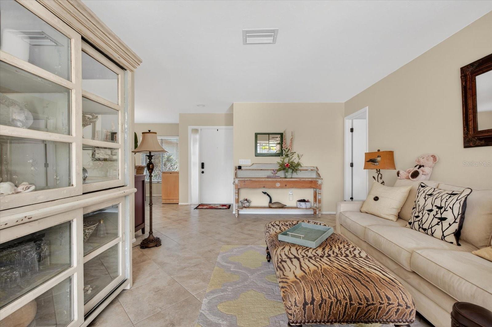 Image 11 of 55 For 6701 16th Avenue Drive W