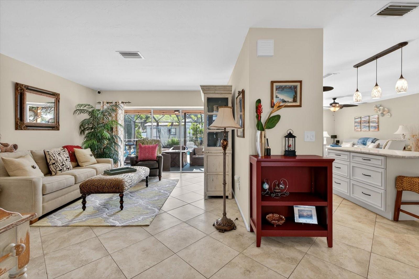 Image 13 of 55 For 6701 16th Avenue Drive W