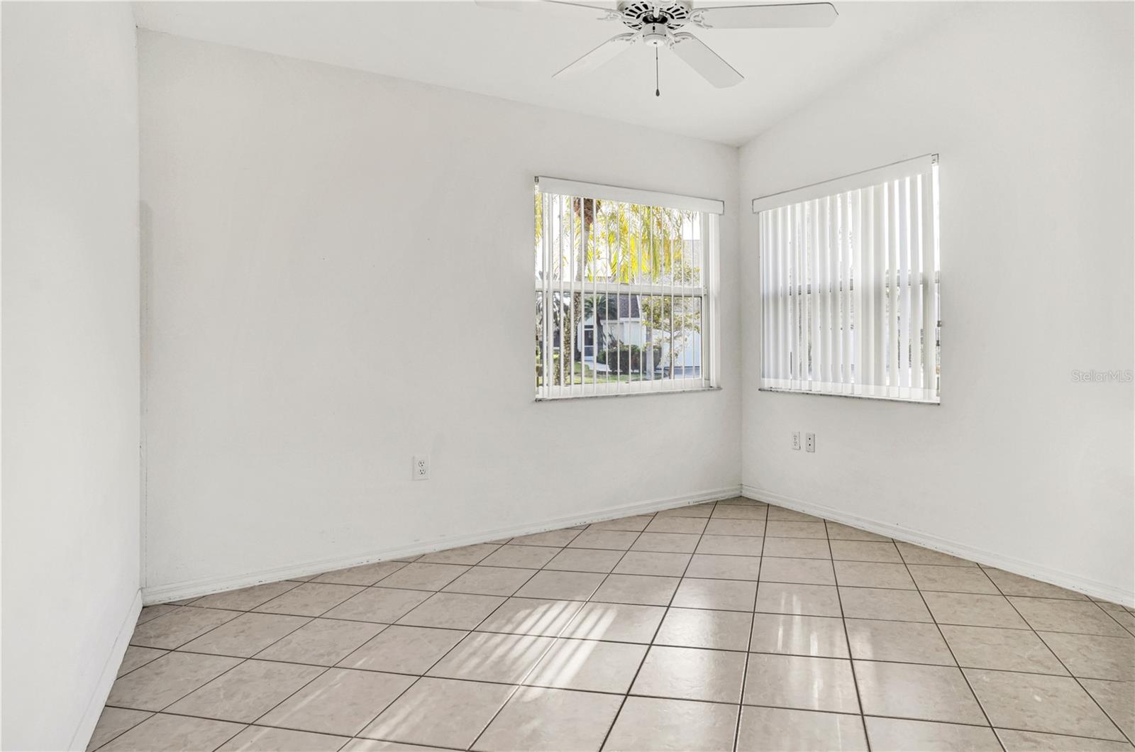 Image 28 of 50 For 6228 Country Club Way