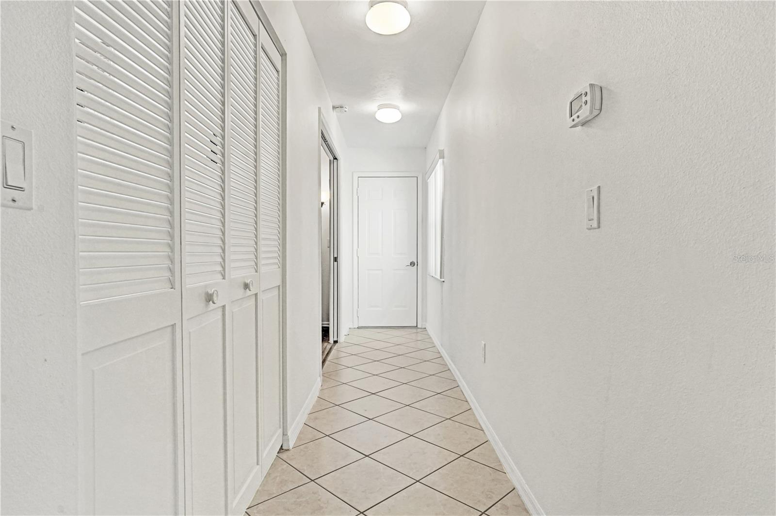 Image 32 of 50 For 6228 Country Club Way