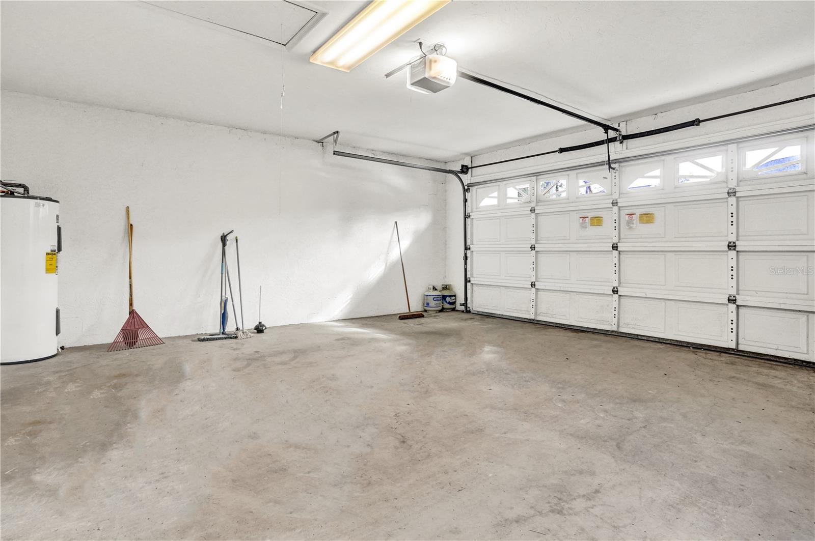 Image 37 of 50 For 6228 Country Club Way