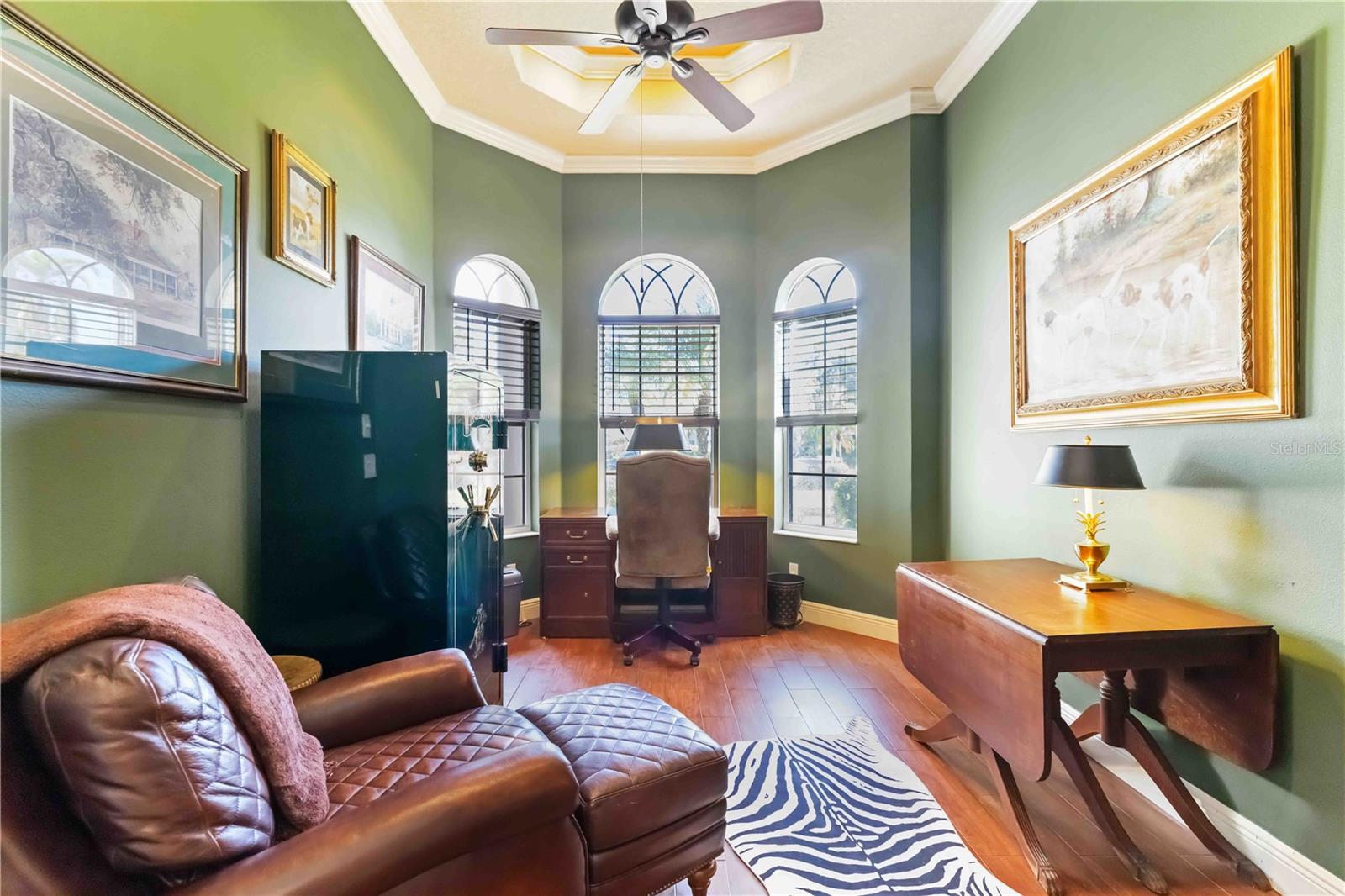 Image 14 of 61 For 2962 Wilderness Boulevard E