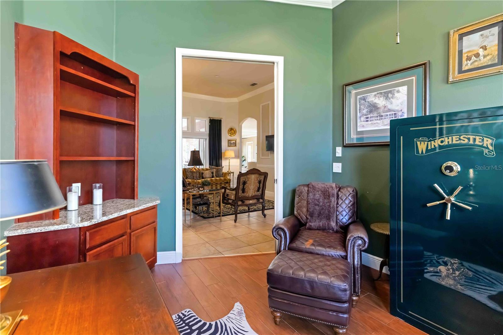 Image 15 of 61 For 2962 Wilderness Boulevard E