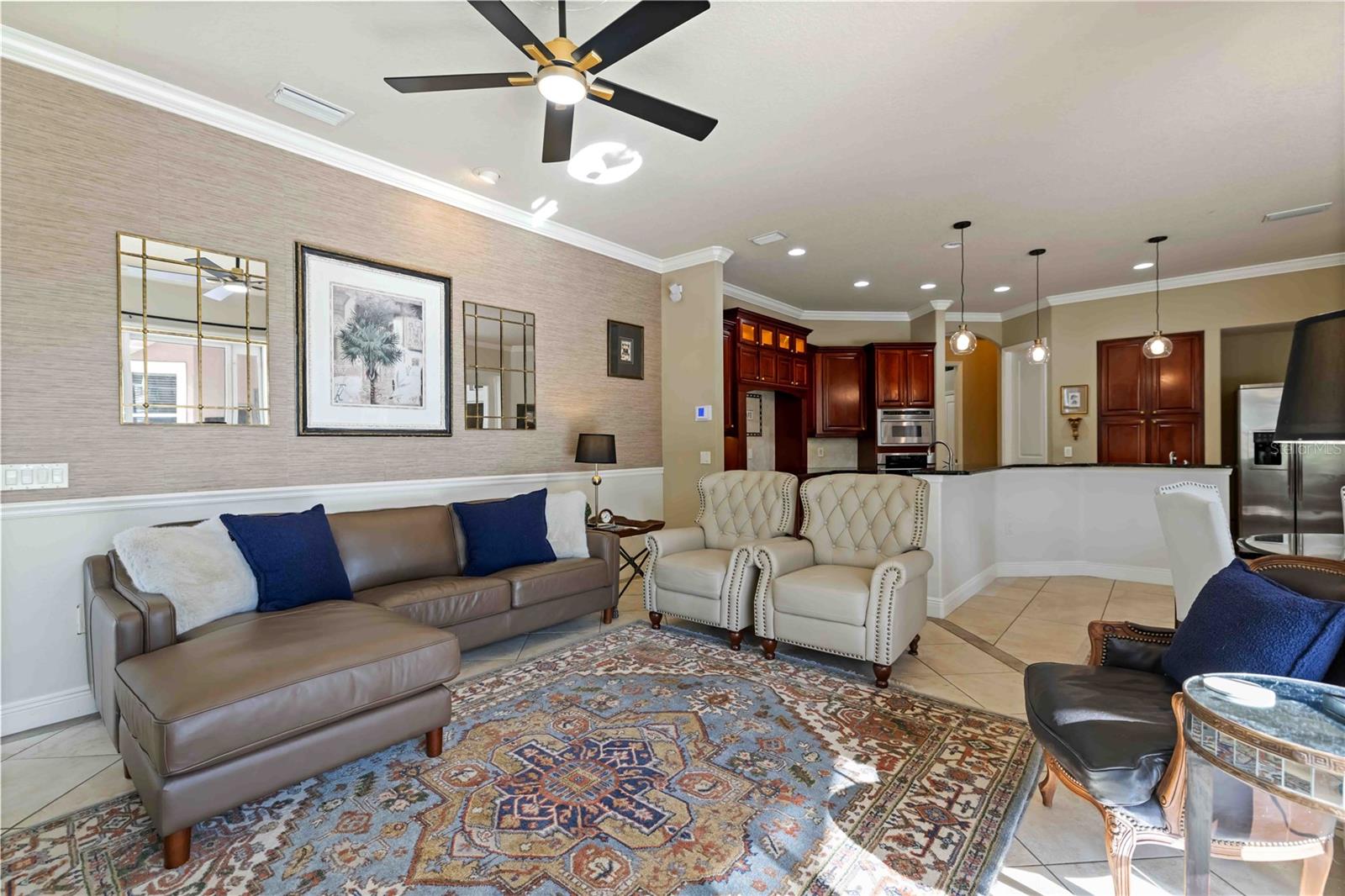 Image 25 of 61 For 2962 Wilderness Boulevard E