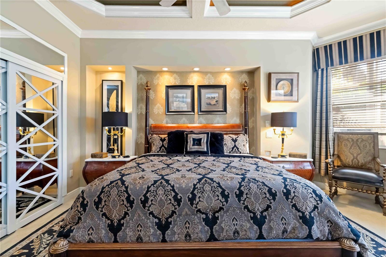 Image 35 of 61 For 2962 Wilderness Boulevard E