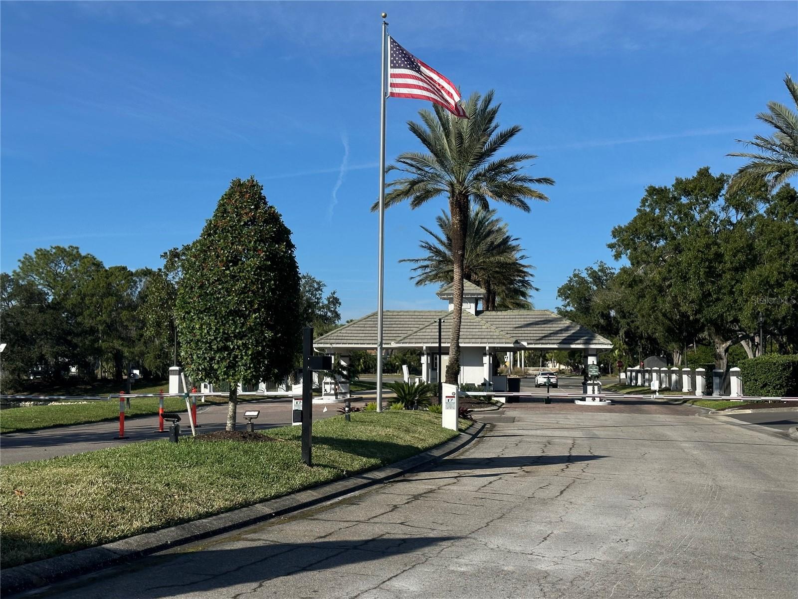 Image 52 of 61 For 2962 Wilderness Boulevard E