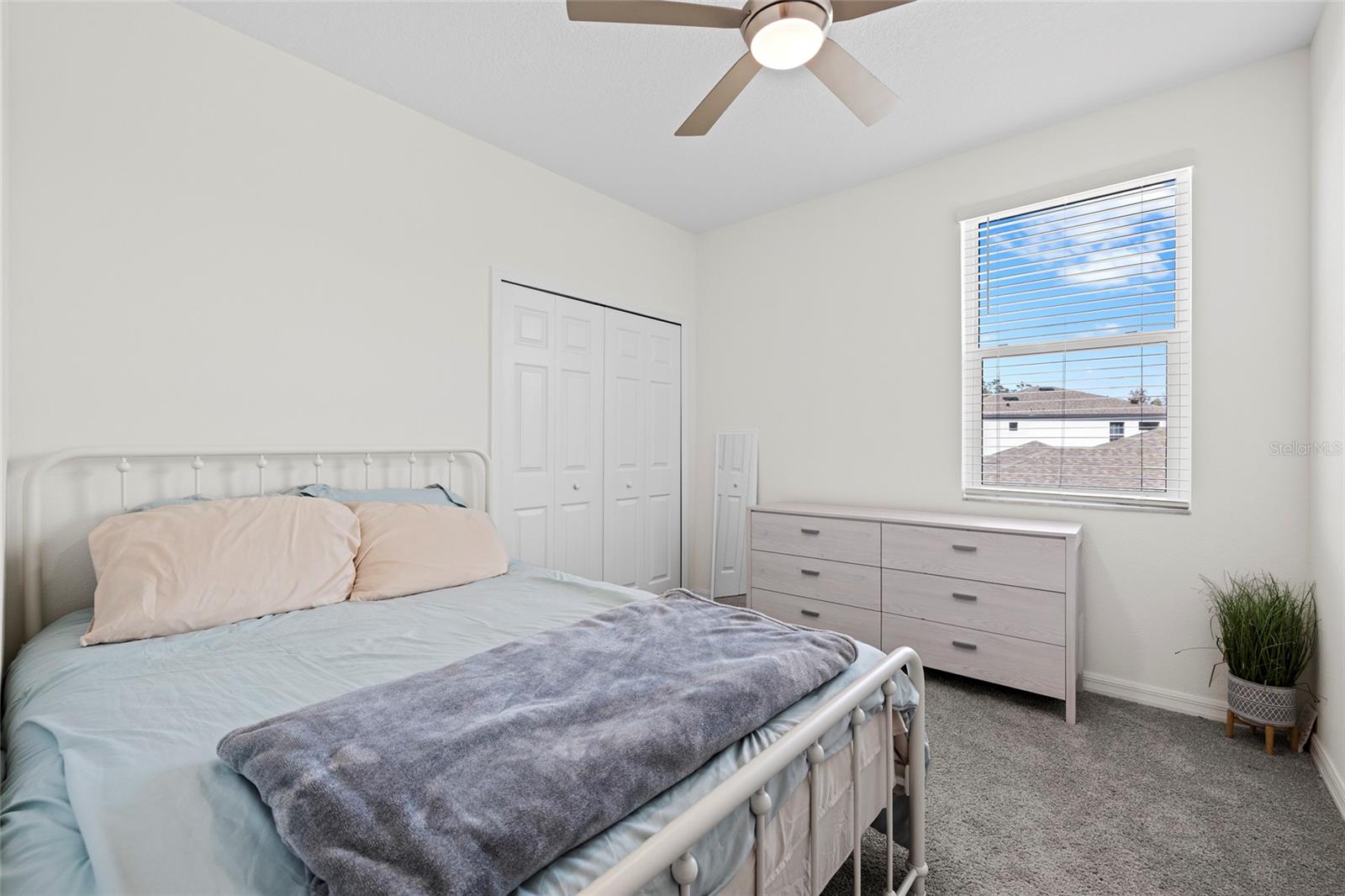 Image 23 of 52 For 11419 Daybreak Glen