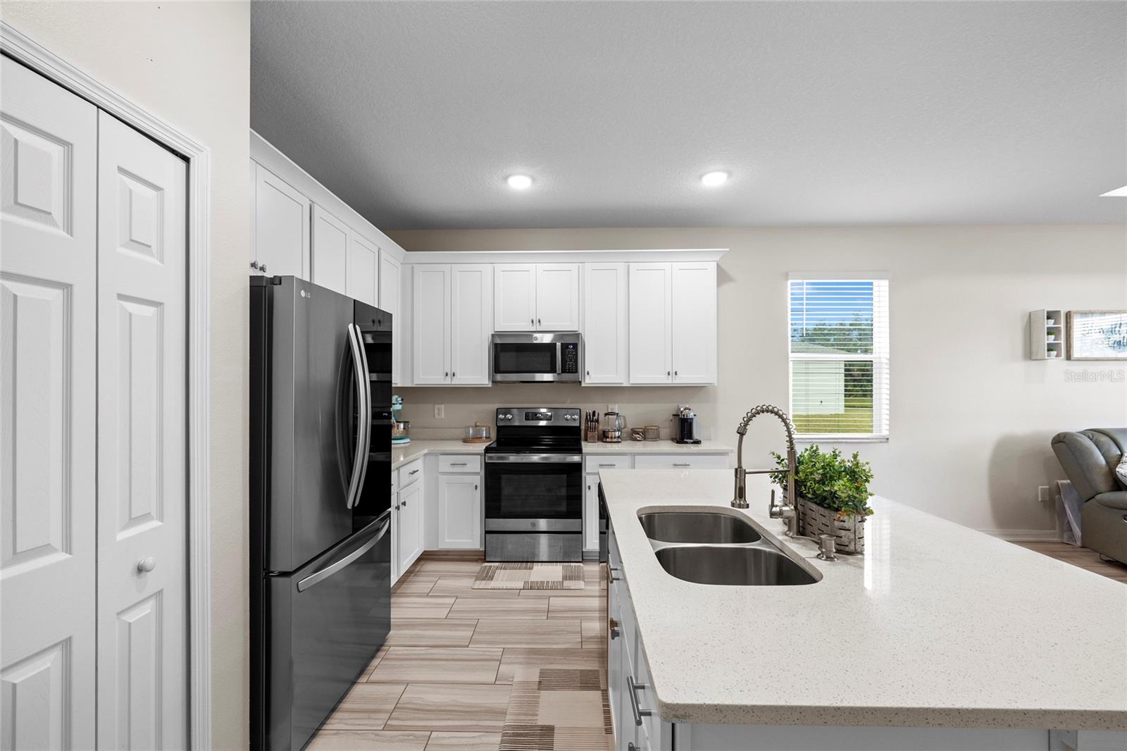 Image 5 of 52 For 11419 Daybreak Glen