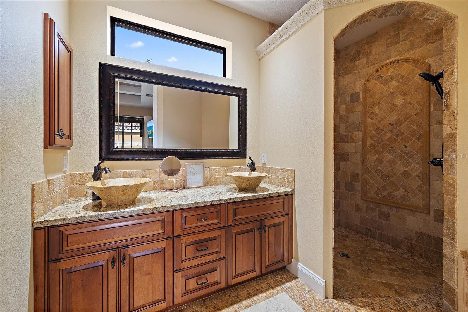 Image 18 of 35 For 5624 Aaron Court