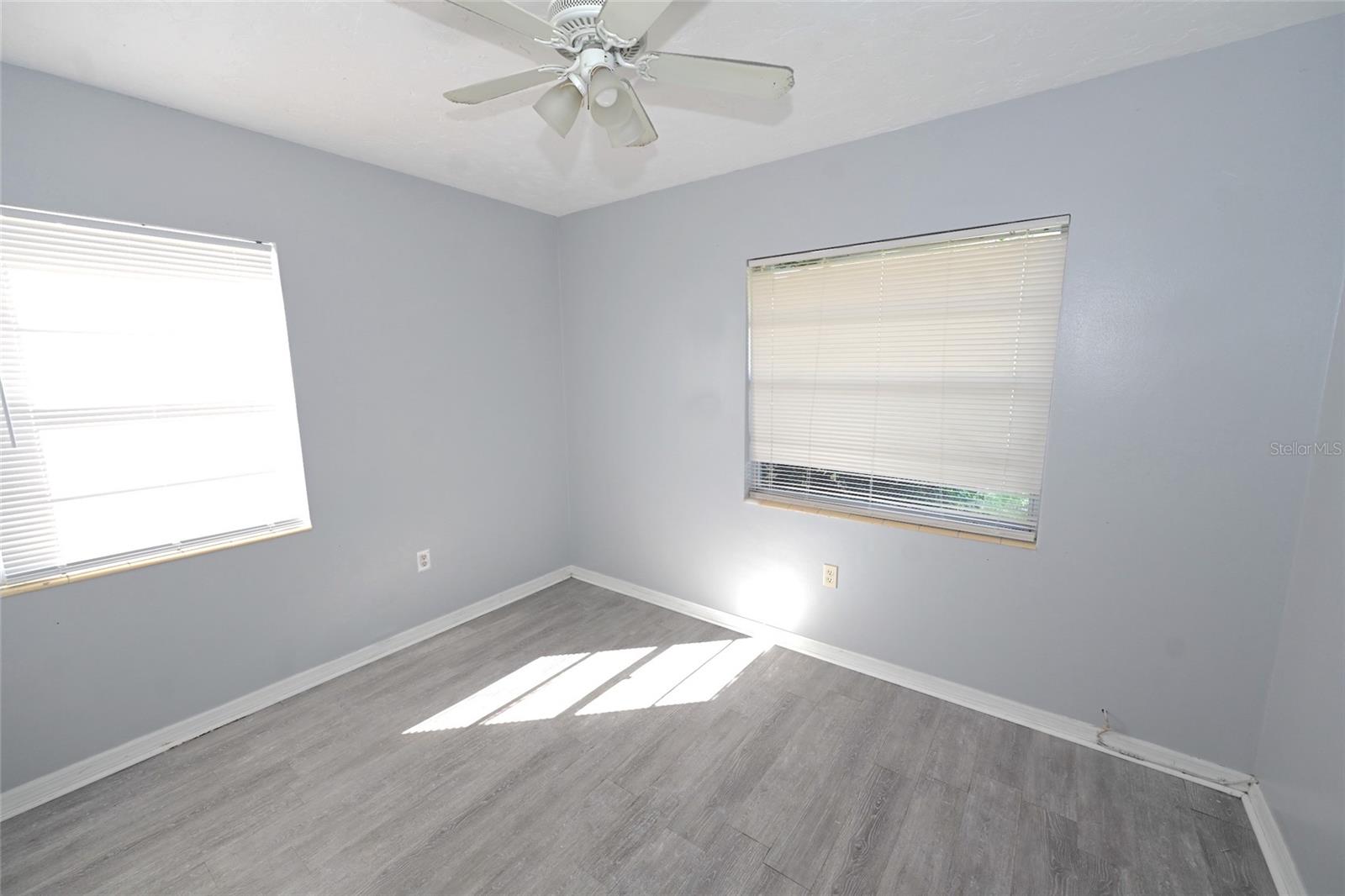 Image 15 of 21 For 4603 19th Avenue W