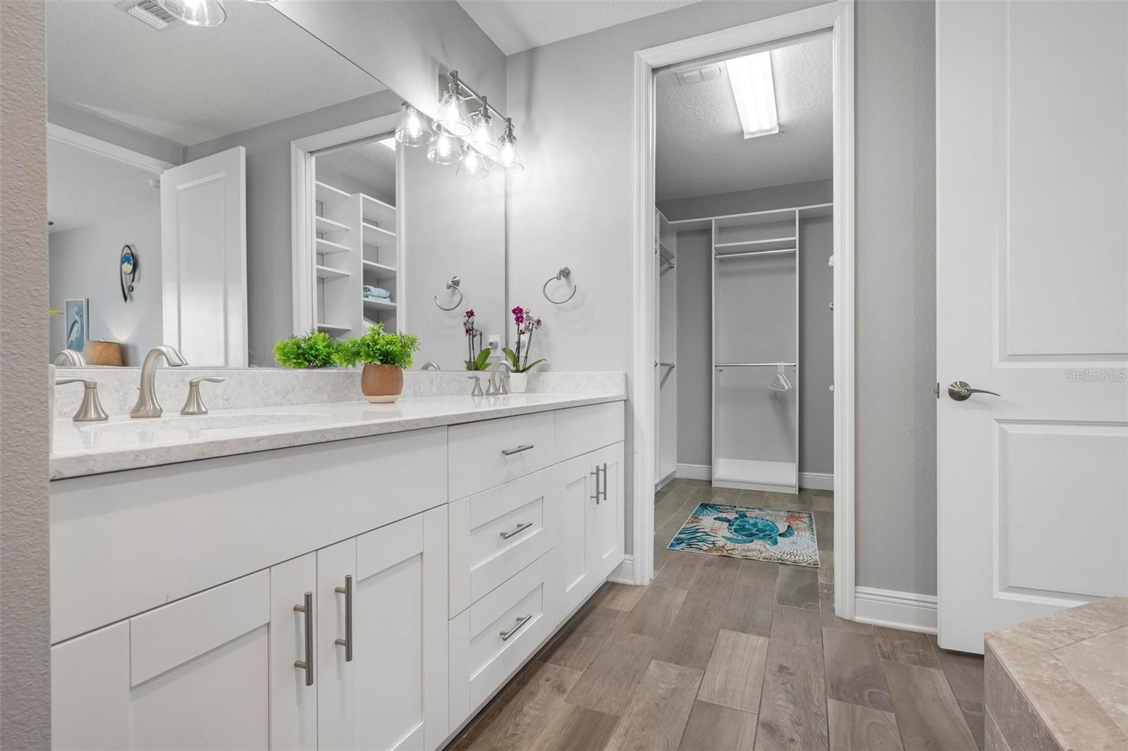 Image 29 of 44 For 7730 34th Avenue W 103