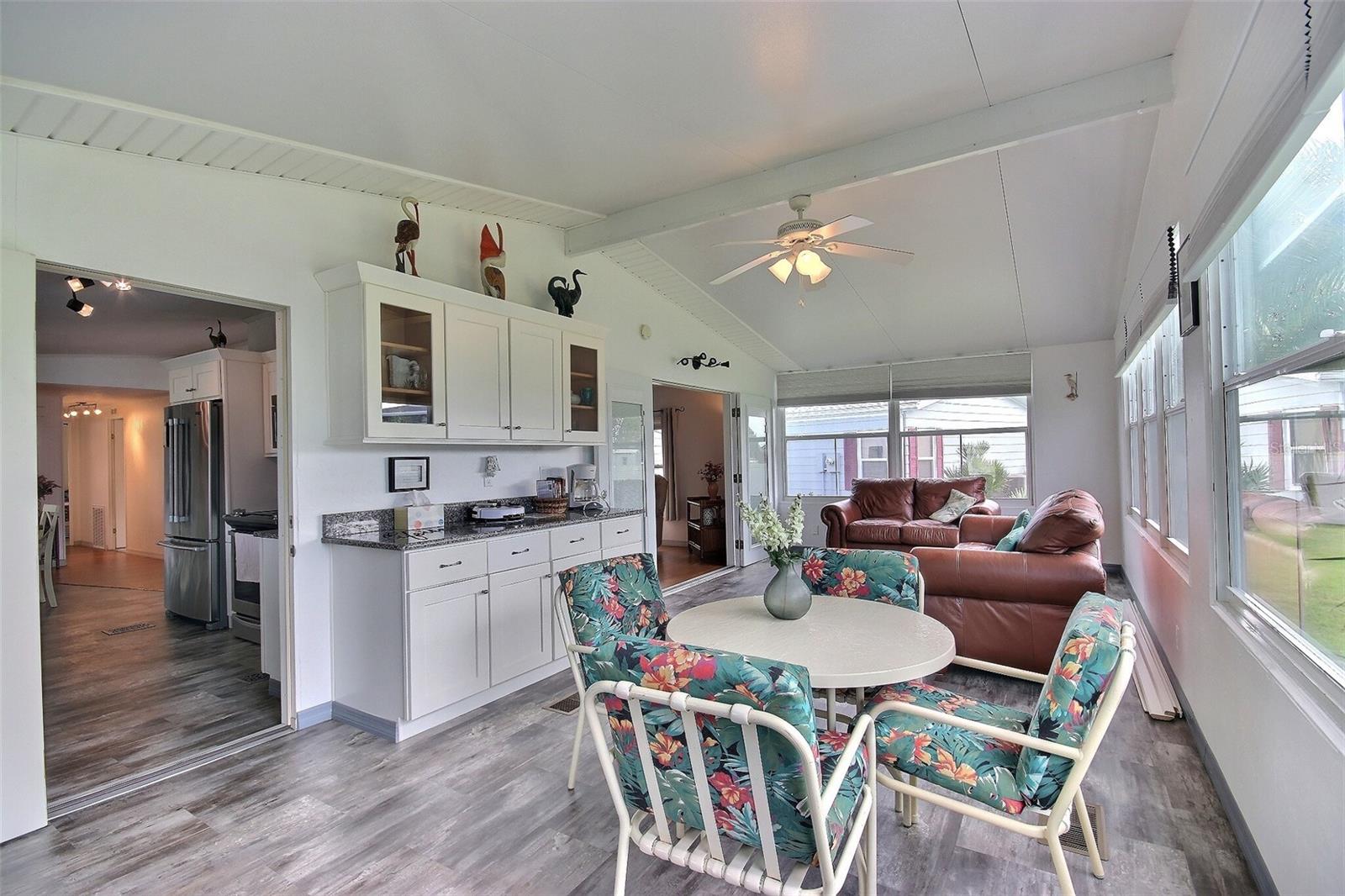 Image 23 of 47 For 117 Heron Ct