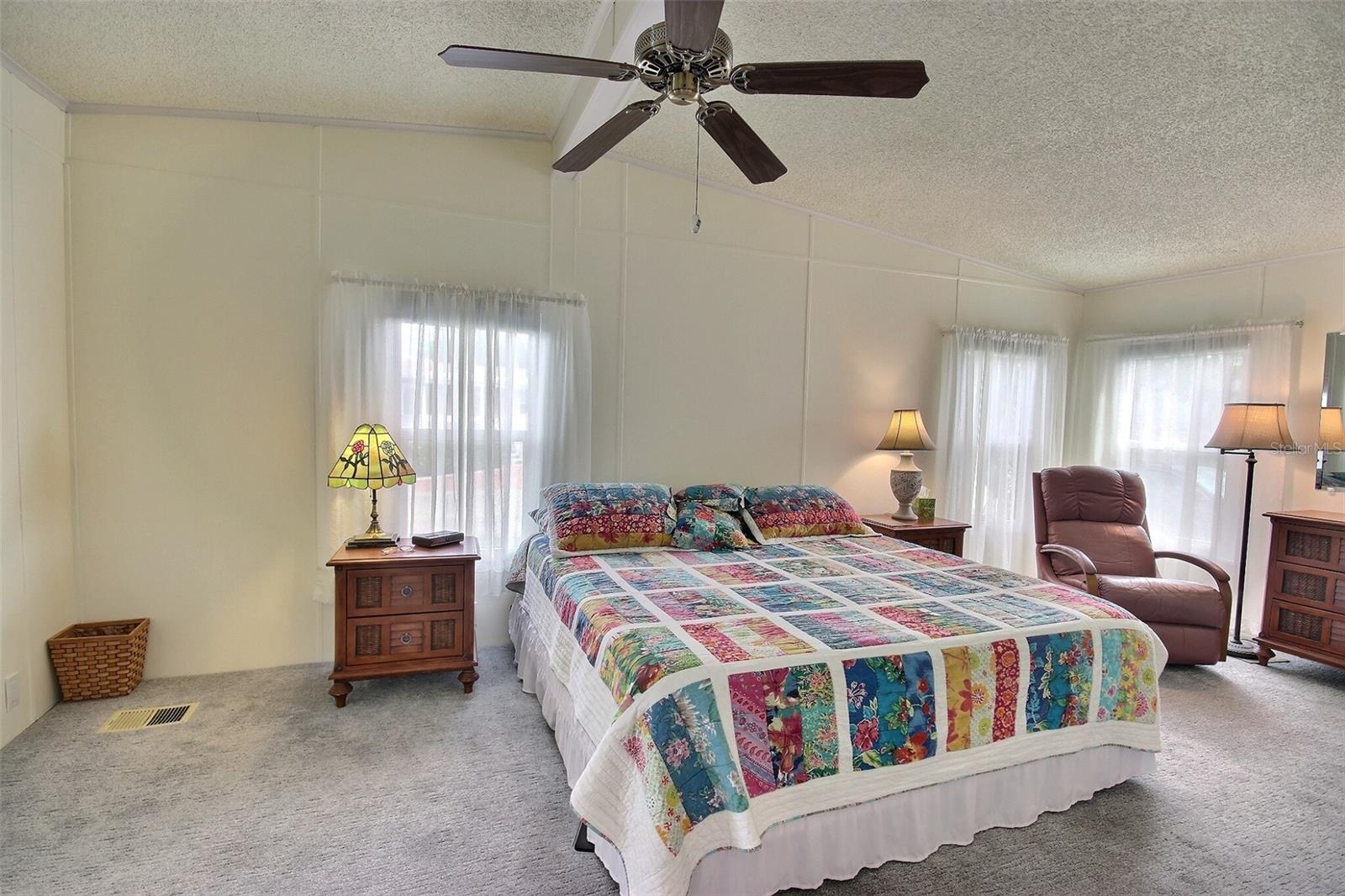 Image 30 of 47 For 117 Heron Ct