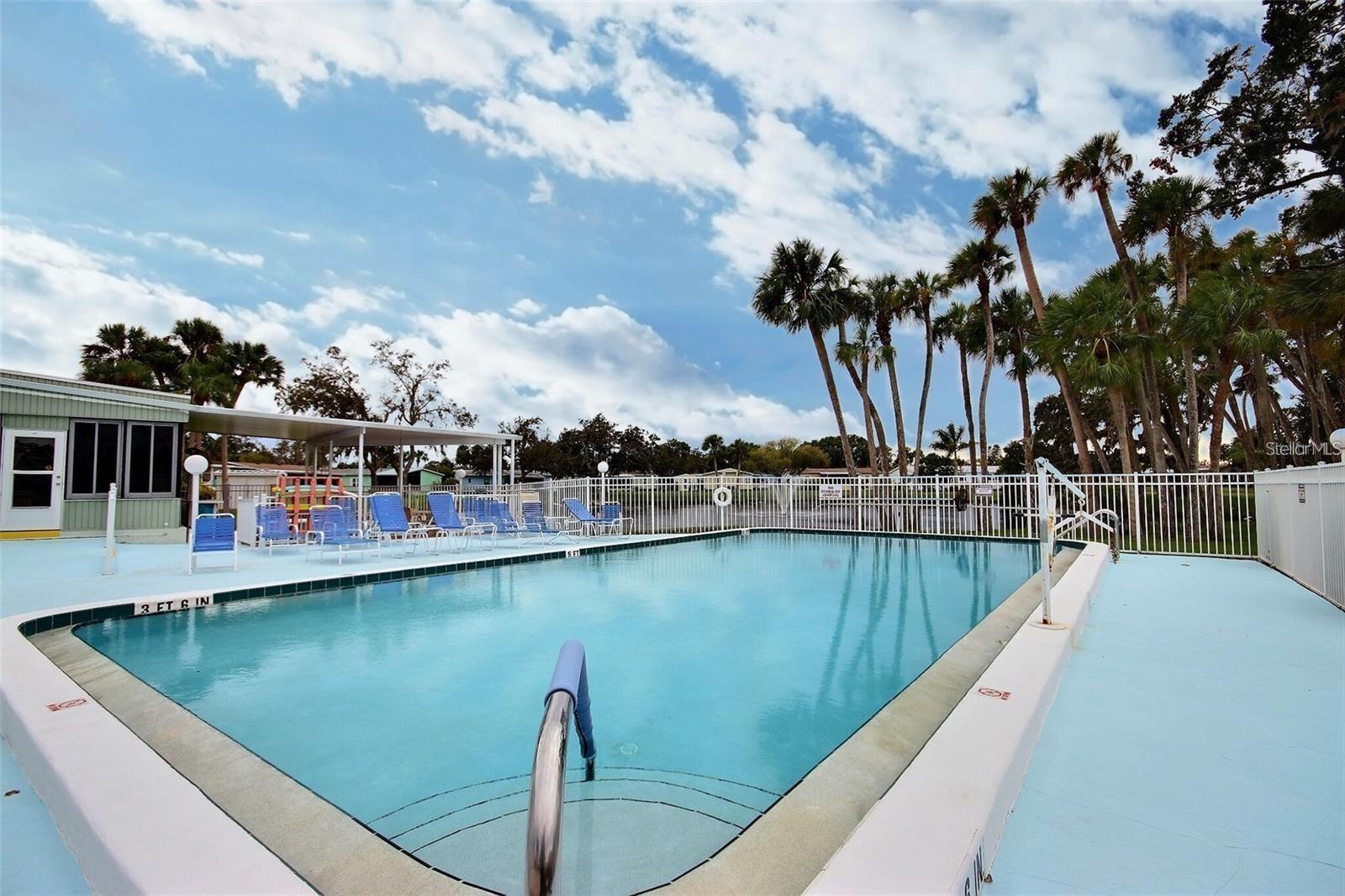 Image 40 of 47 For 117 Heron Ct