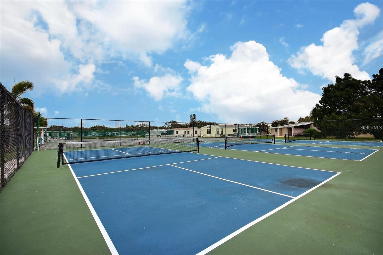 Image 42 of 47 For 117 Heron Ct