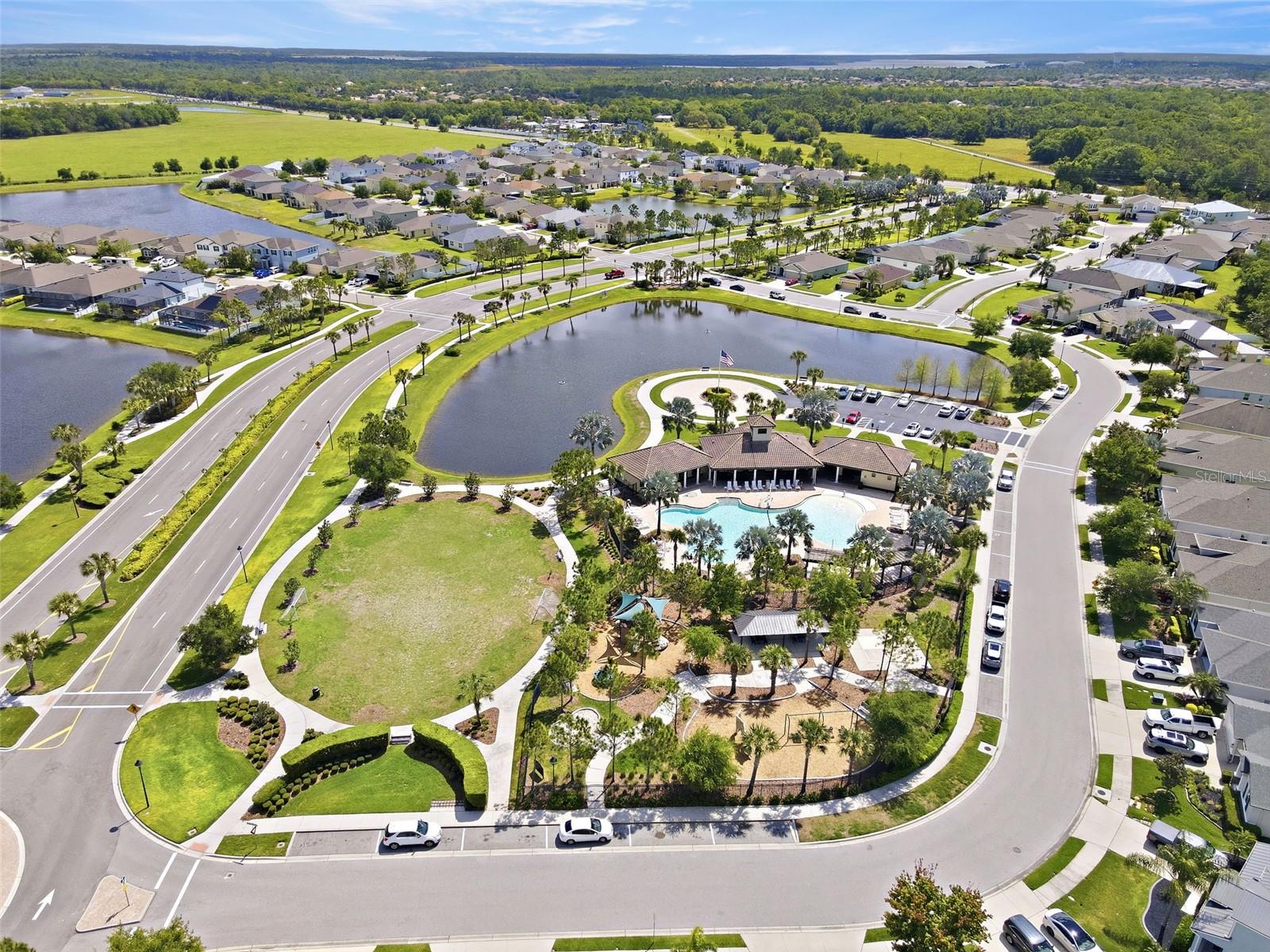 Image 30 of 39 For 184 Tierra Verde Way