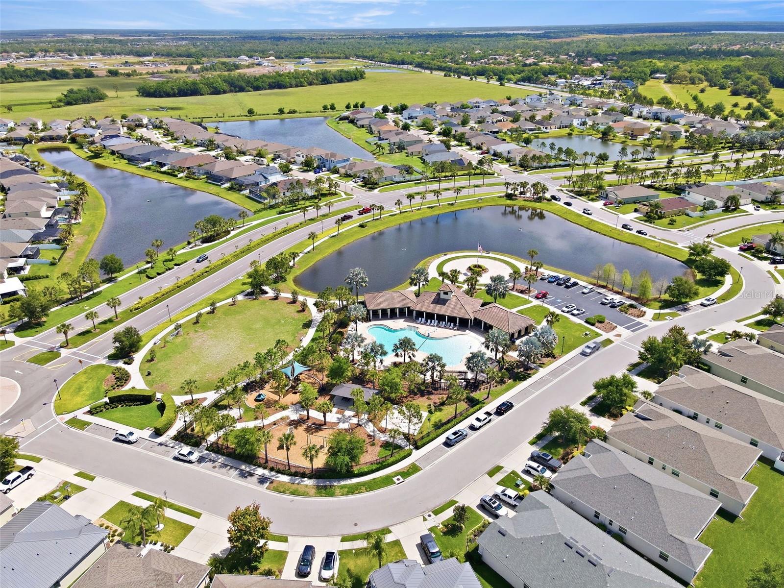 Image 31 of 39 For 184 Tierra Verde Way