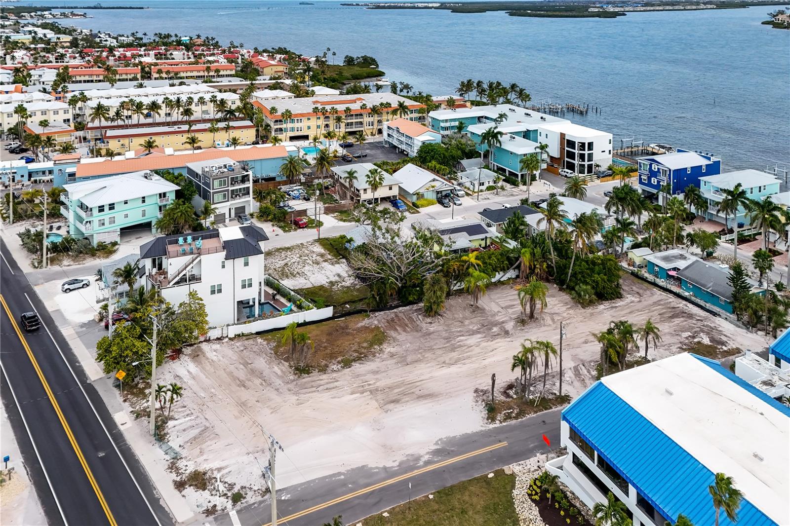 Image 8 of 14 For 1101 Gulf Drive N