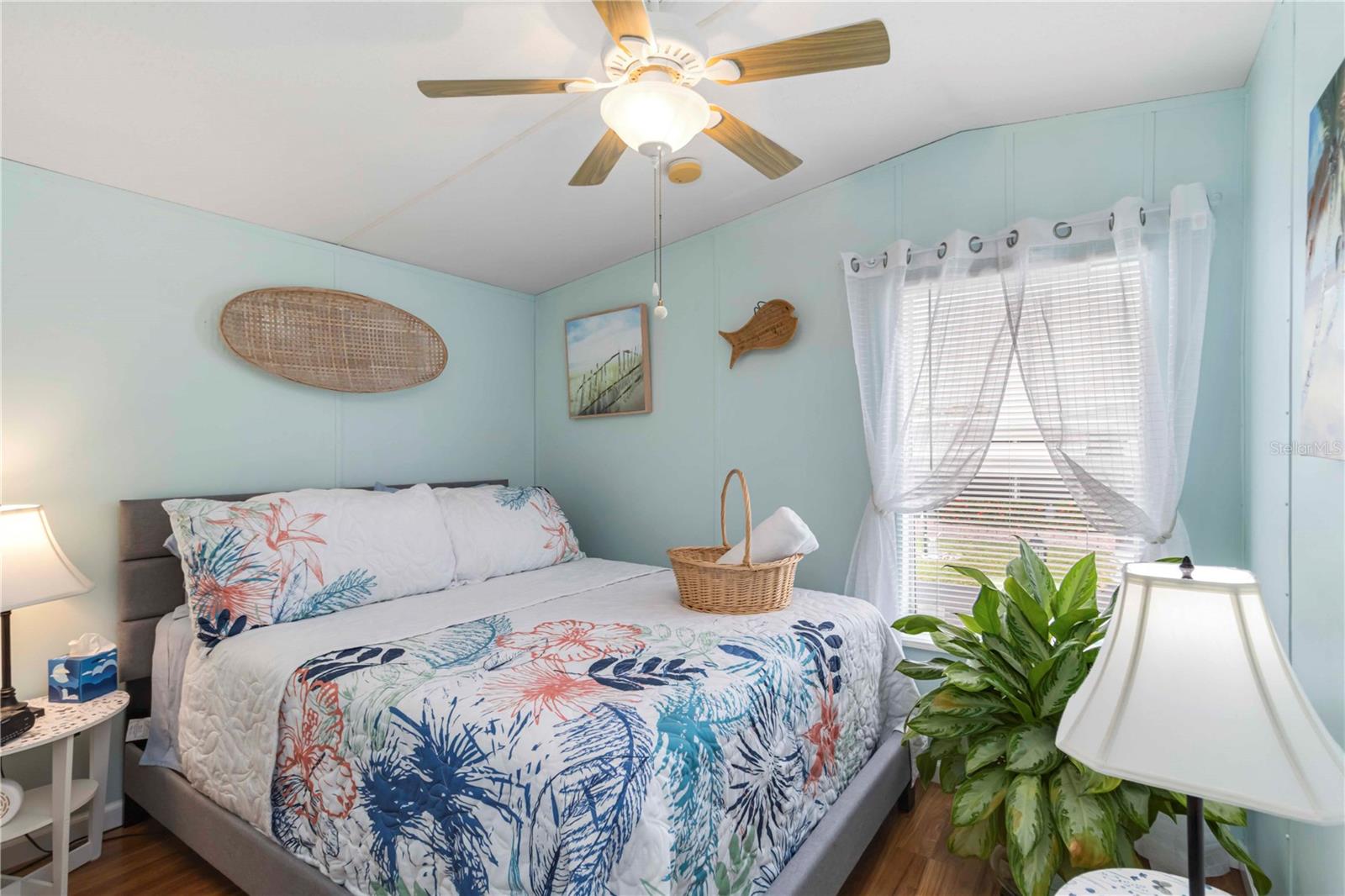 Image 17 of 27 For 10303 Burnt Store Road 230