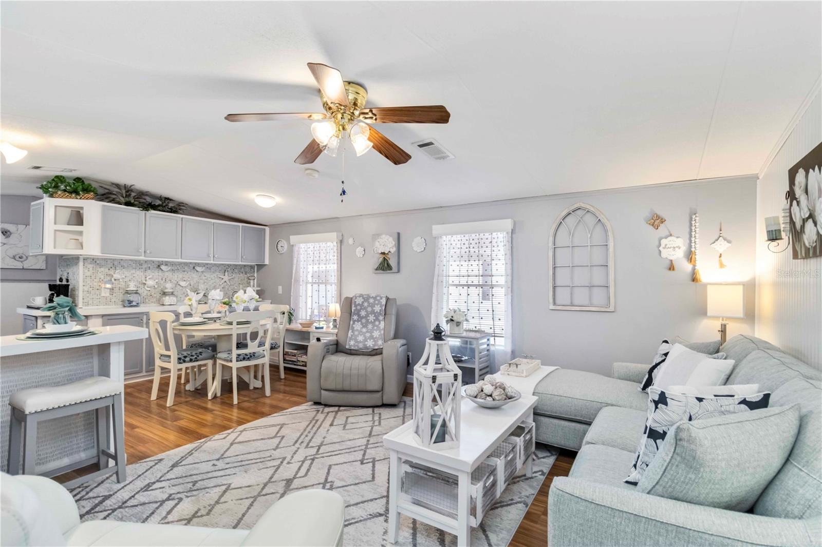 Image 8 of 27 For 10303 Burnt Store Road 230