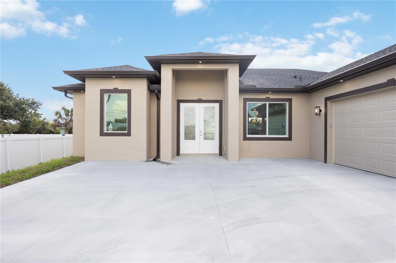 Image 5 of 65 For 6146 Grandeur Street