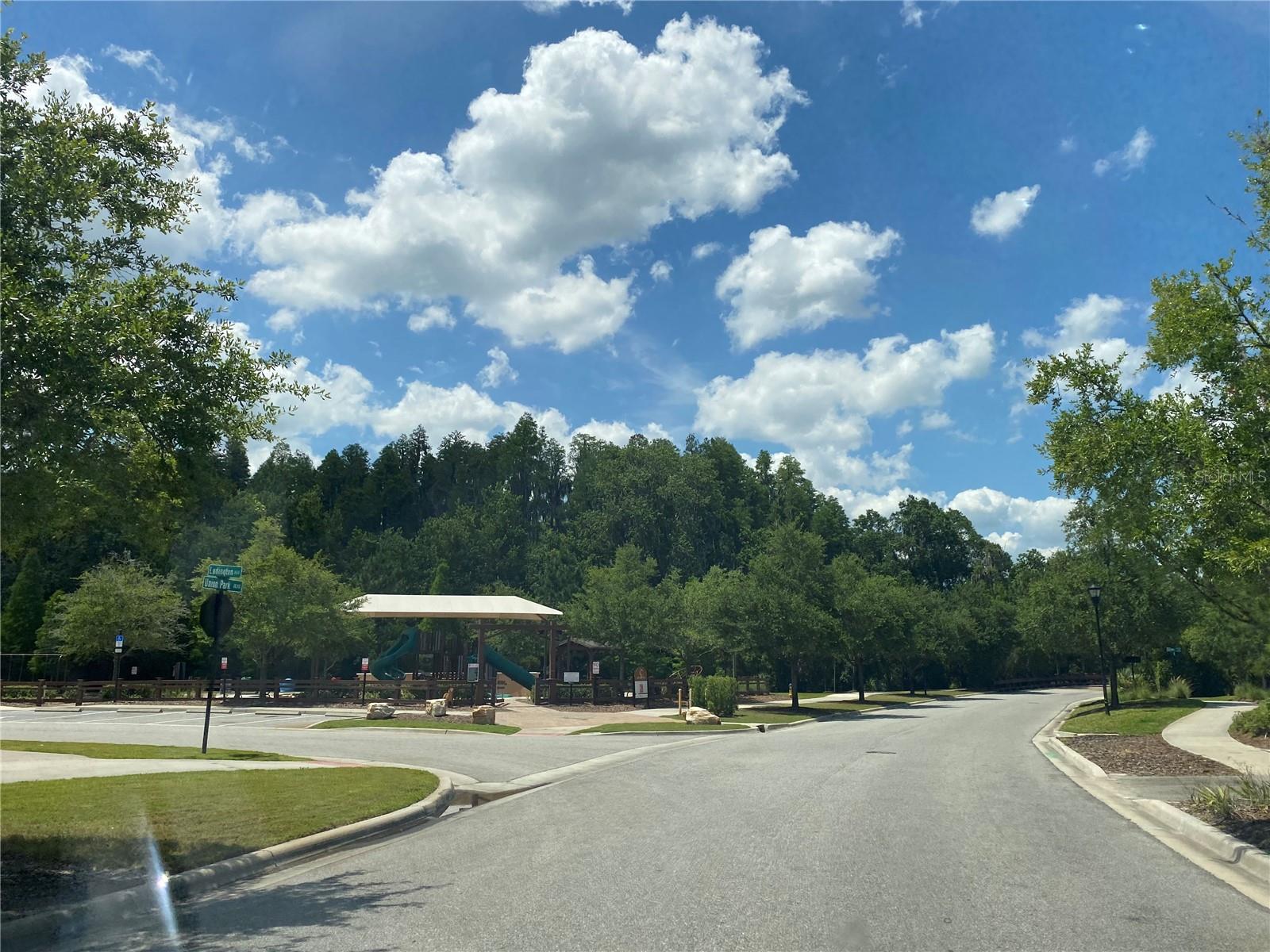 Image 14 of 15 For 32704 Canyonlands Drive