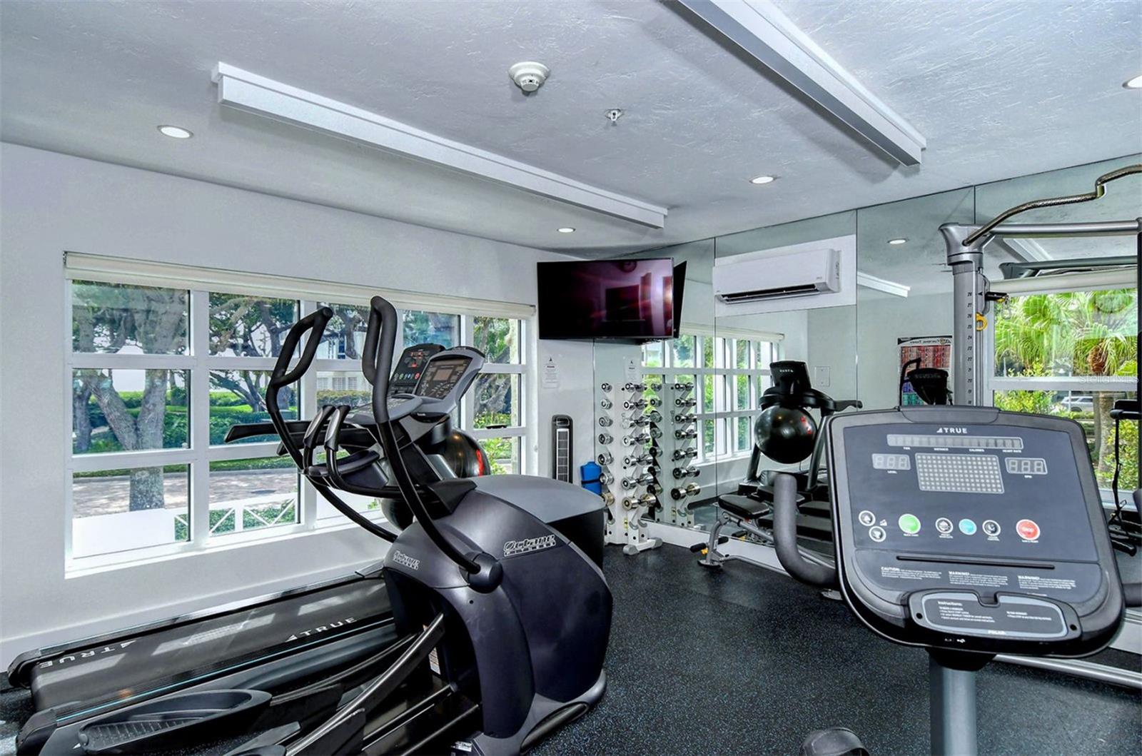 Image 56 of 76 For 2550 Harbourside Drive 324