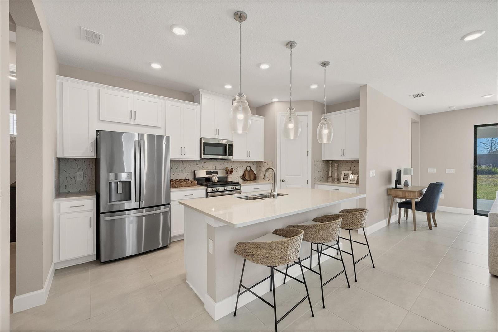 Image 9 of 33 For 11328 Trivio Terrace