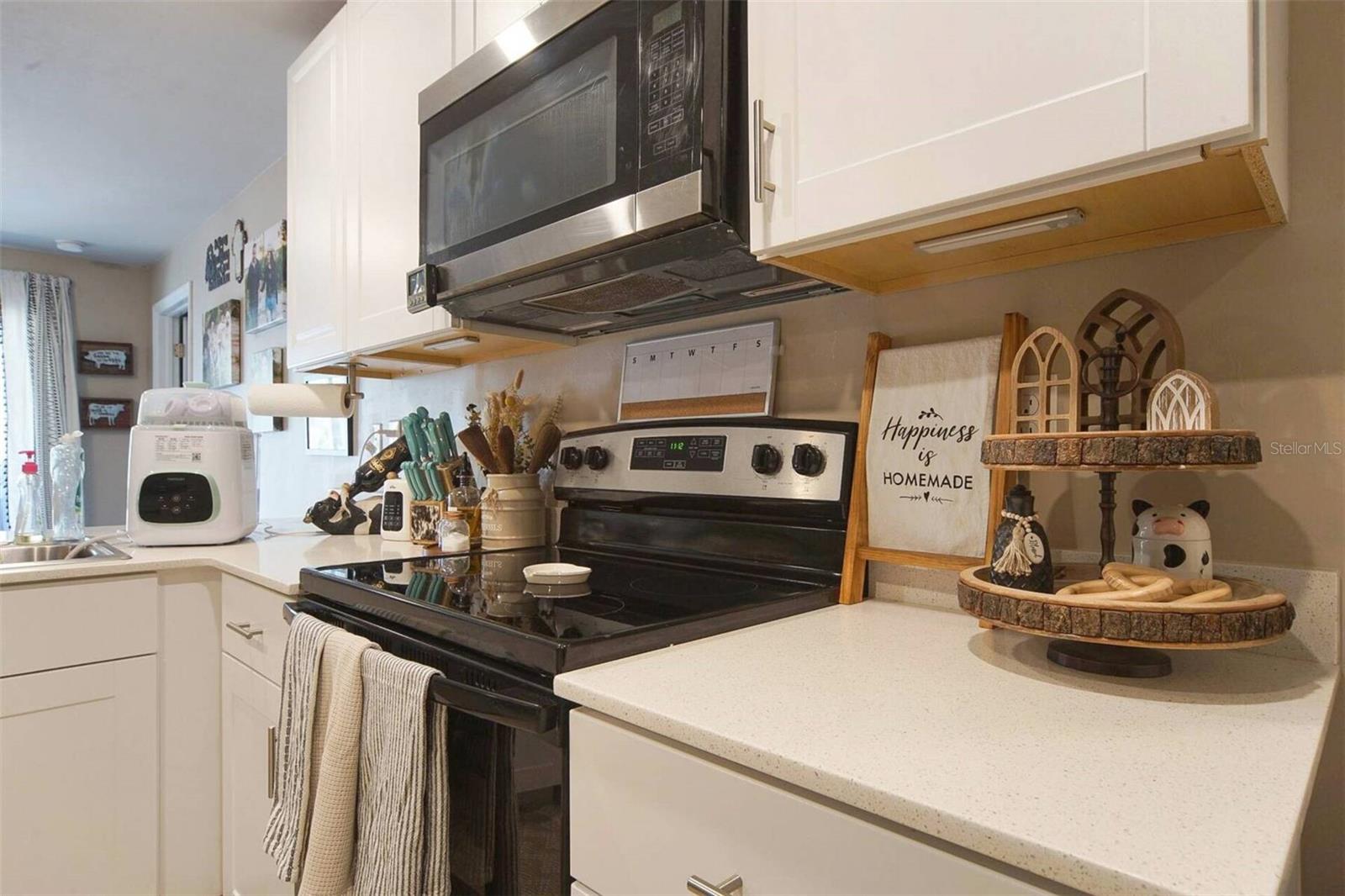 Image 19 of 28 For 8015 Sandalwood Circle