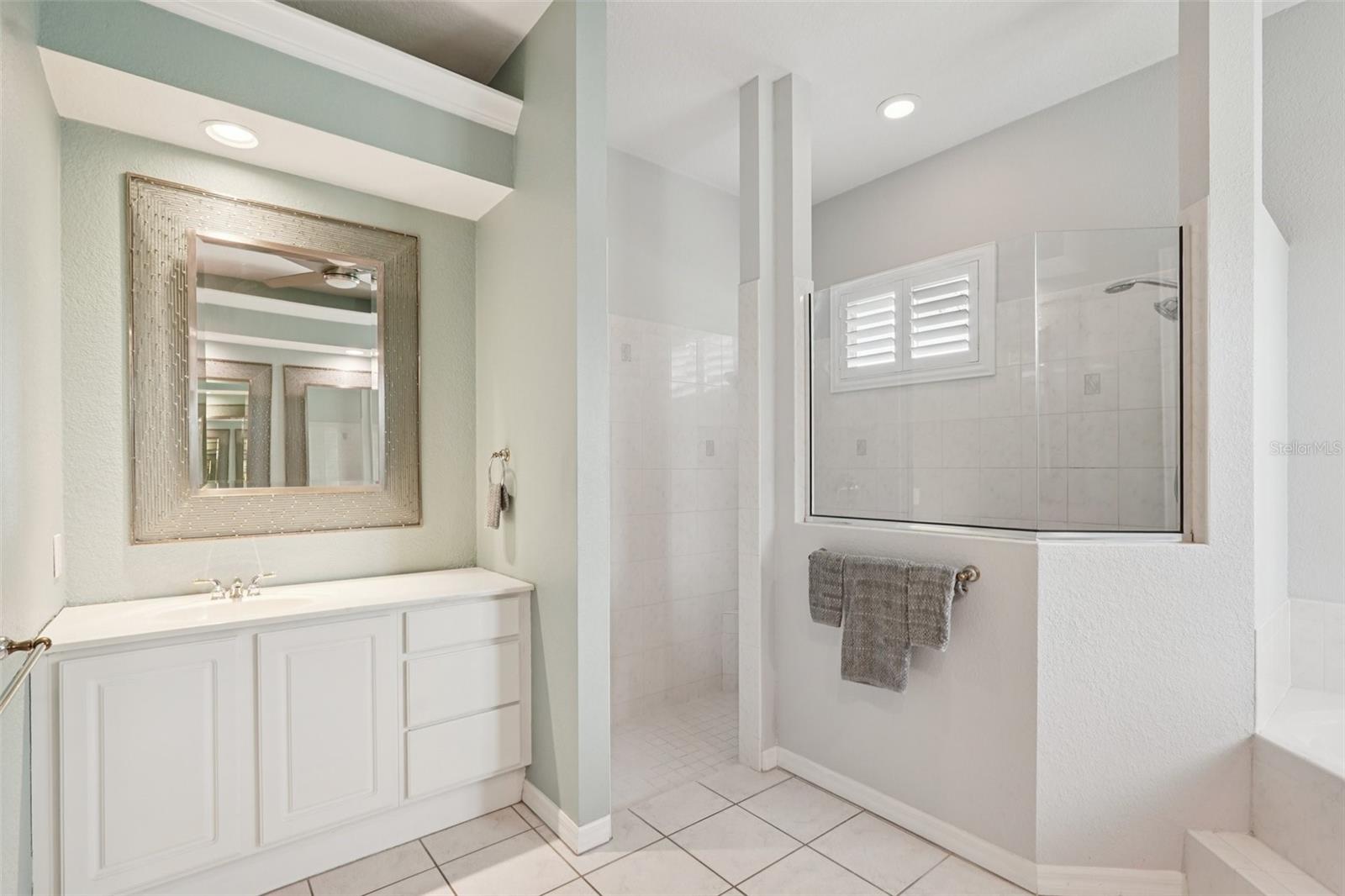 Image 19 of 38 For 774 Planters Manor Way