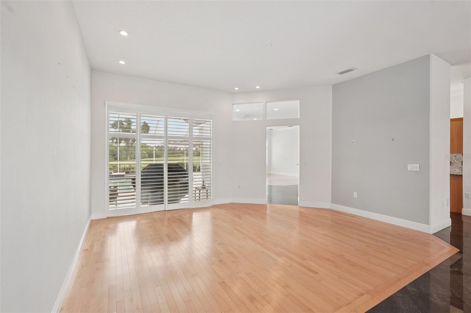 Image 7 of 38 For 774 Planters Manor Way