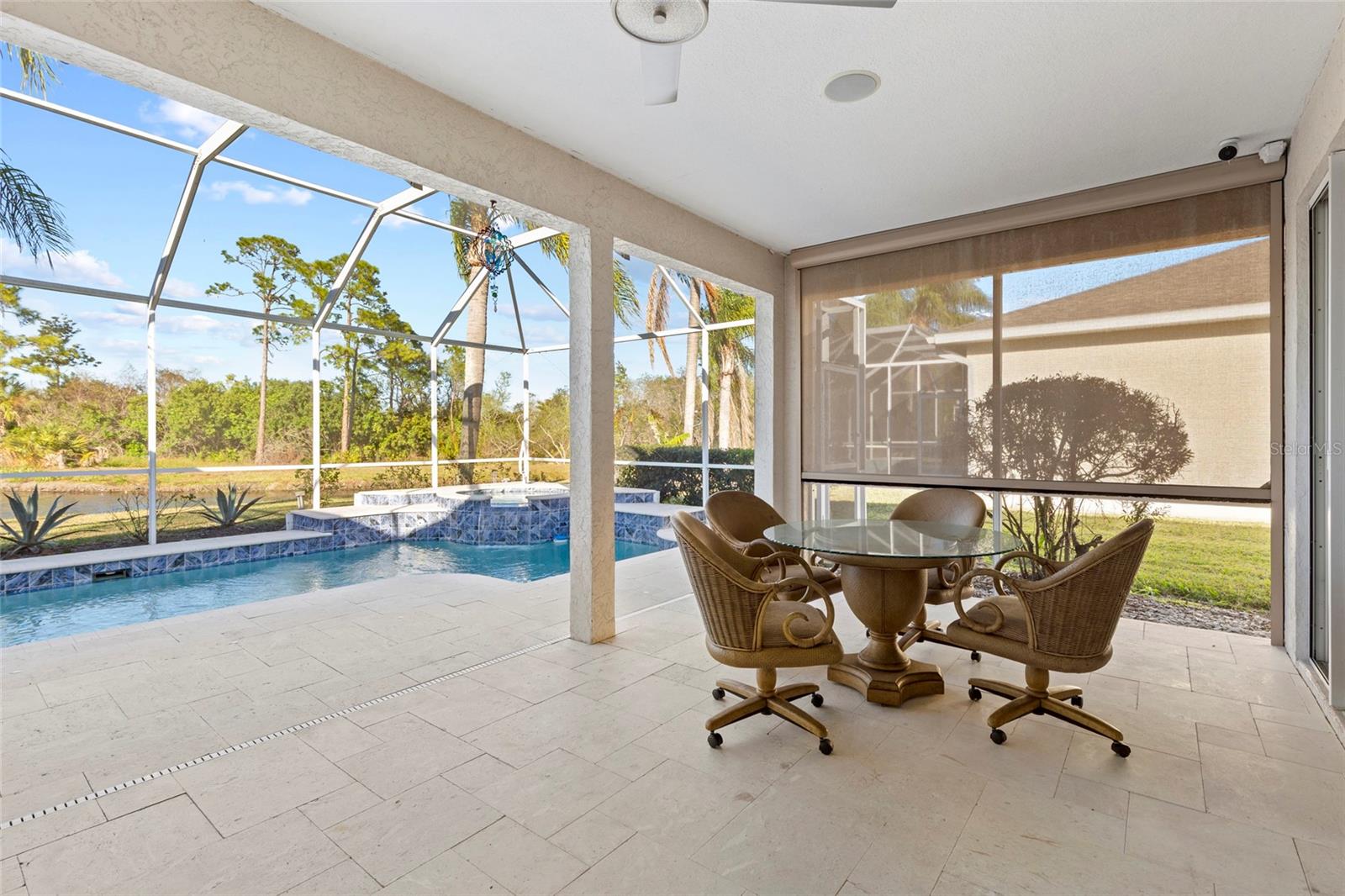 Image 19 of 24 For 11011 Water Lily Way