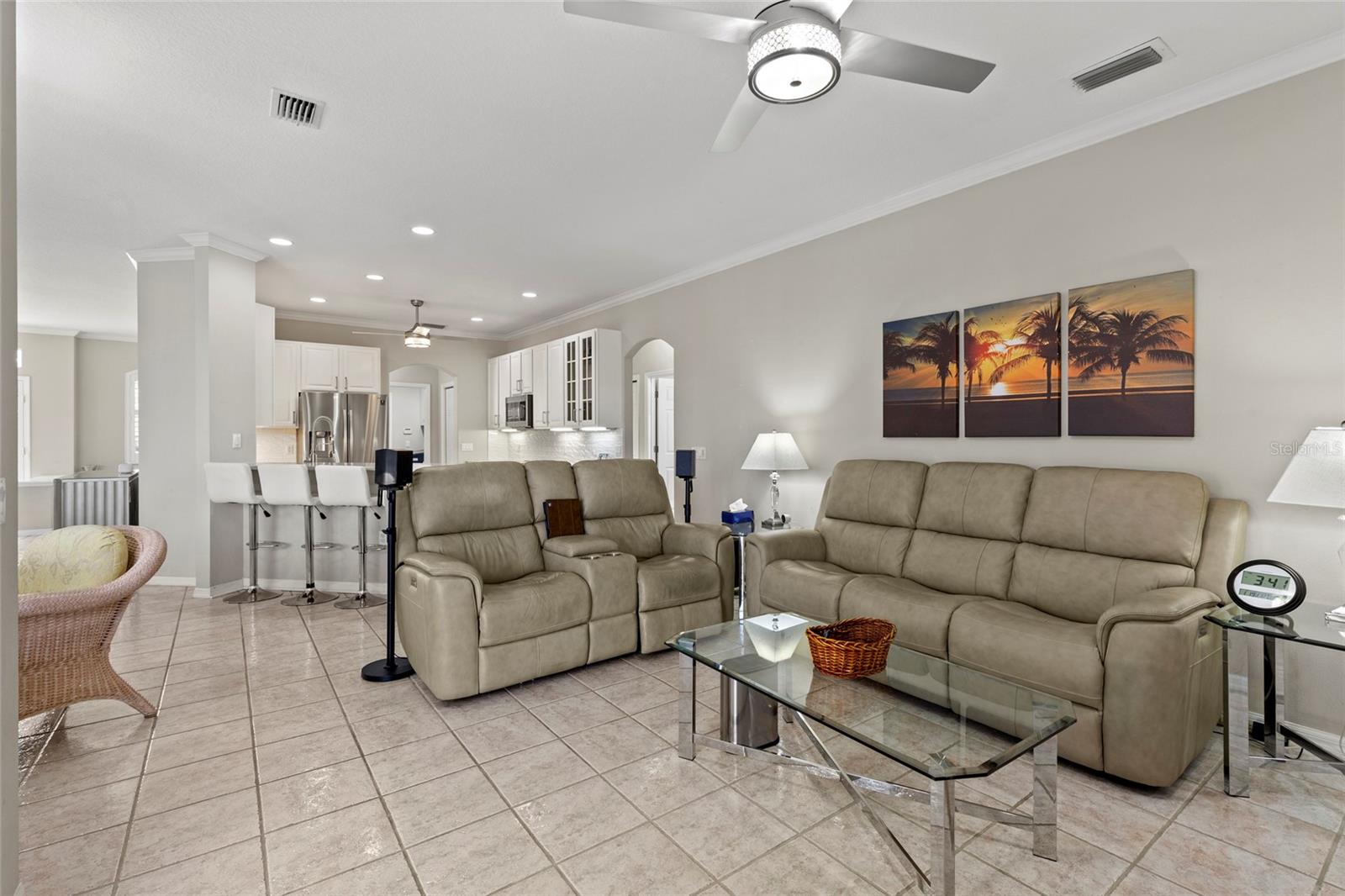 Image 9 of 24 For 11011 Water Lily Way