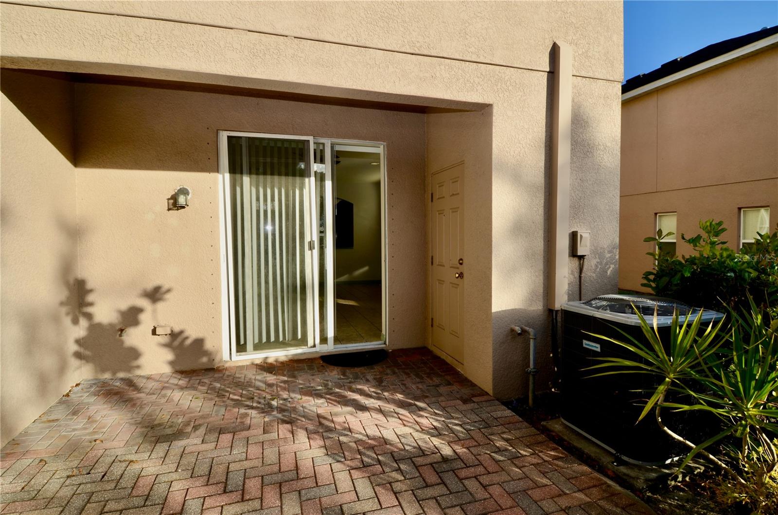 Image 17 of 25 For 1189 Grantham Drive