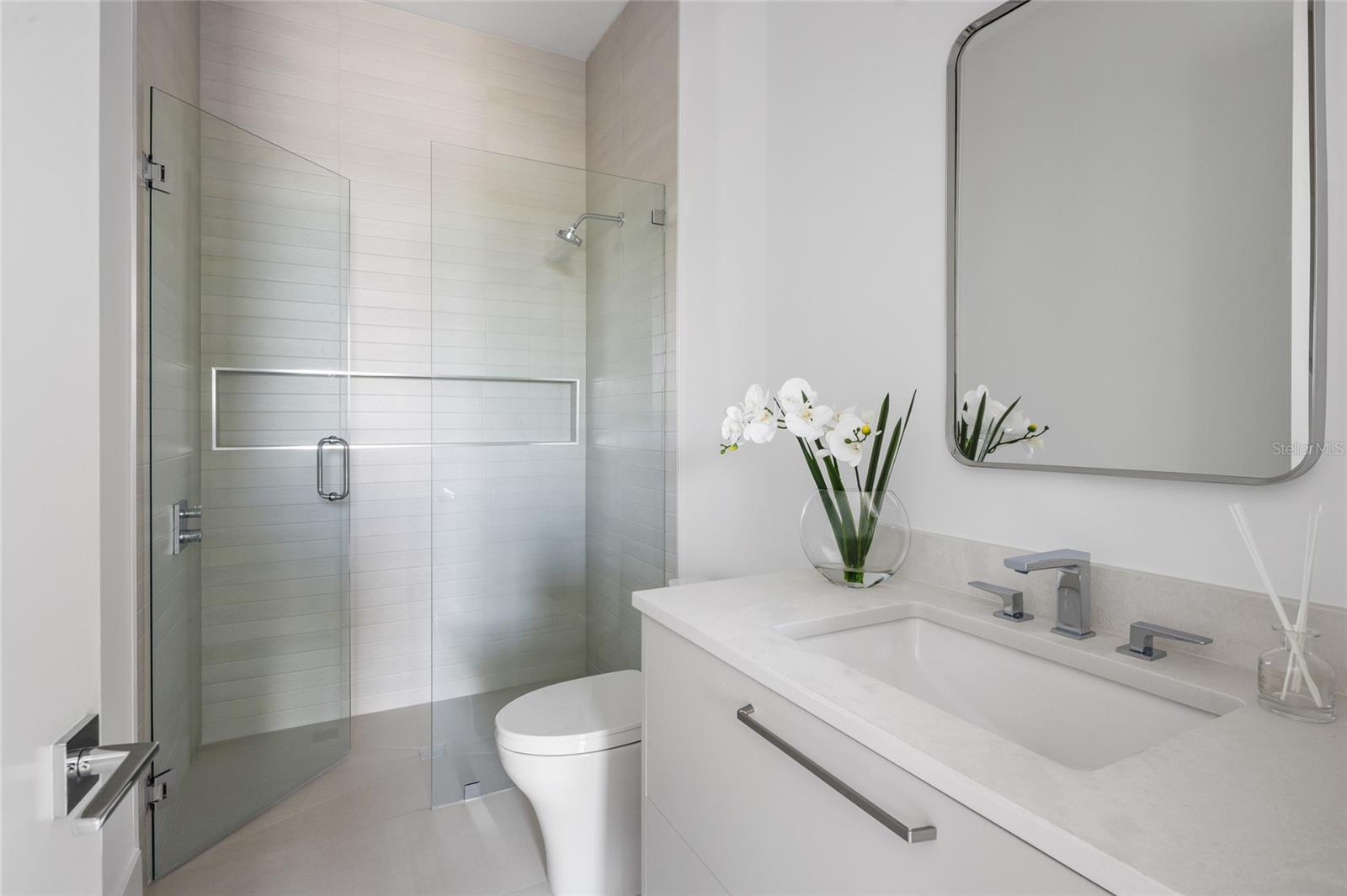 Image 21 of 47 For 1212 Center Place