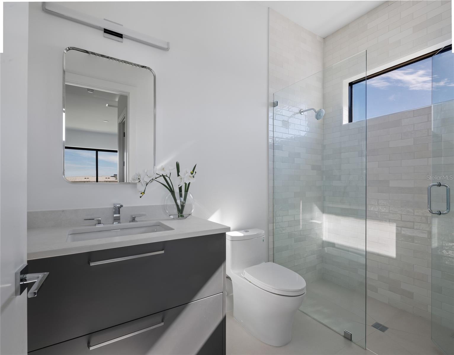 Image 27 of 47 For 1212 Center Place