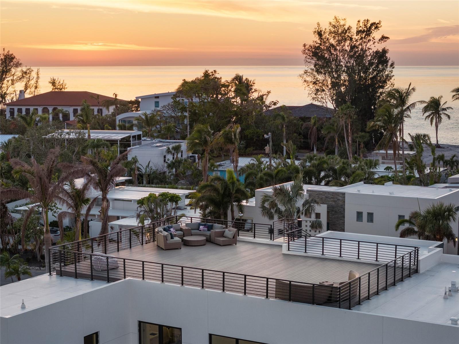 Image 42 of 47 For 1212 Center Place