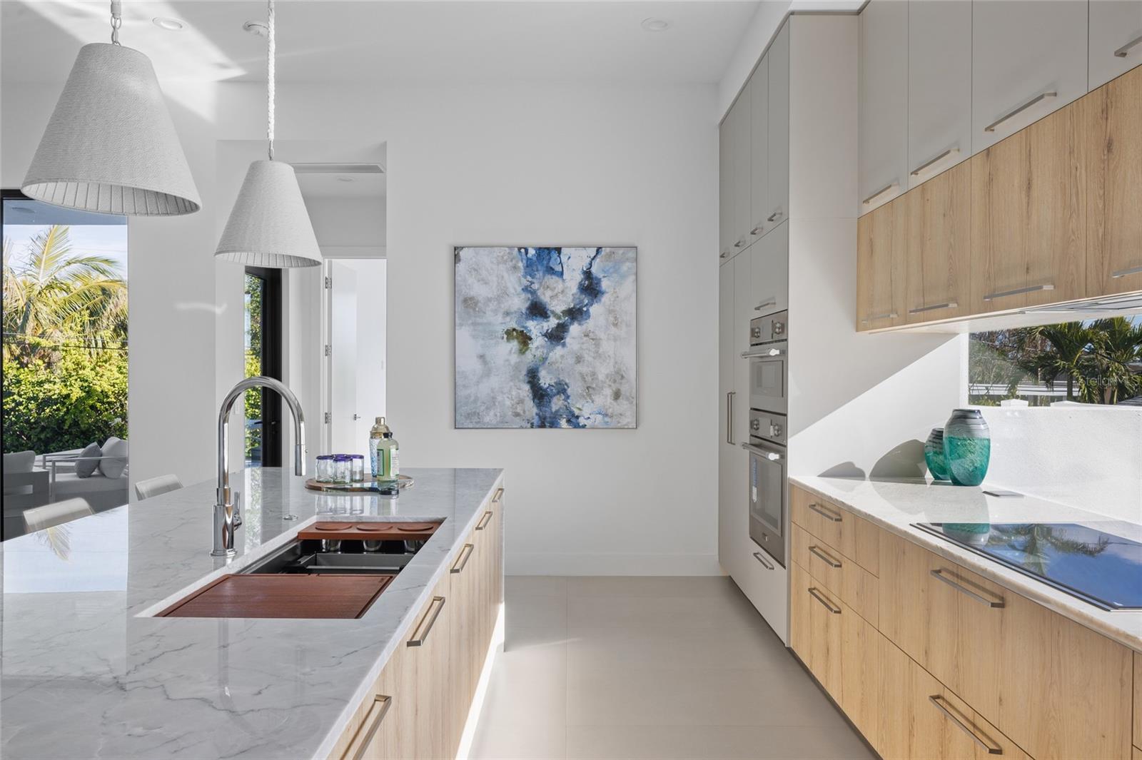 Image 9 of 47 For 1212 Center Place