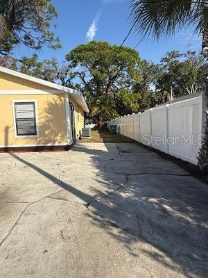 Image 3 of 15 For 1471 18th Street