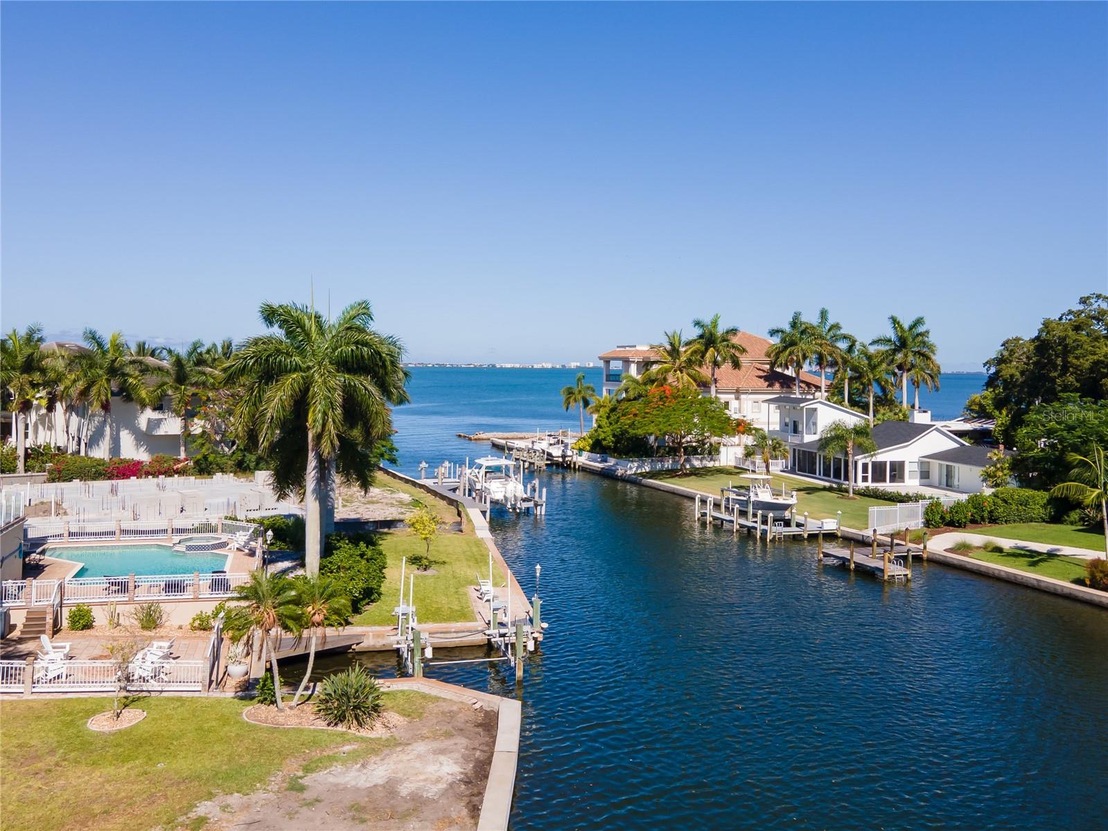 Image 4 of 11 For 955 Whitakers Lane