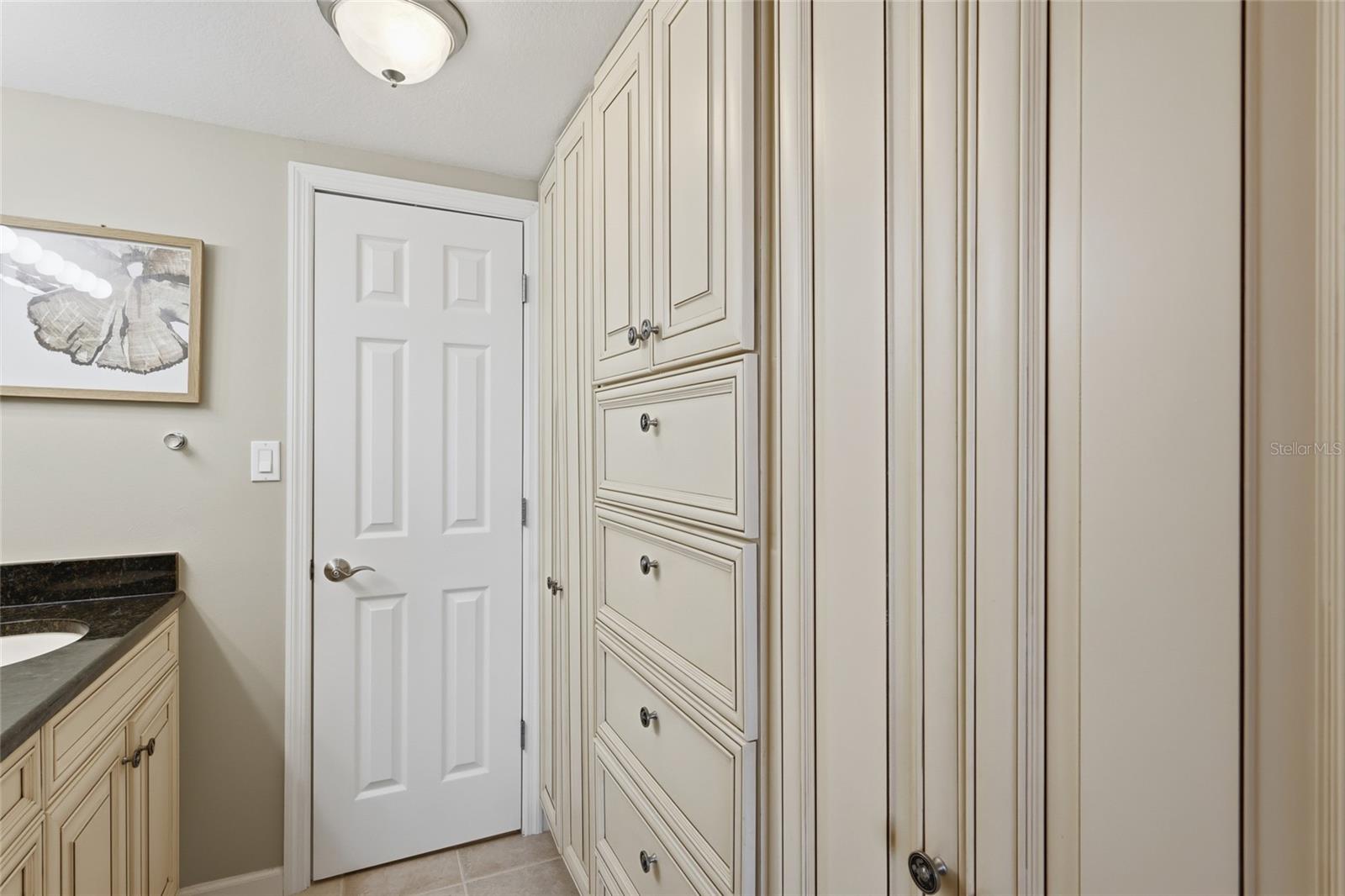 Image 16 of 60 For 4340 Falmouth Drive D104