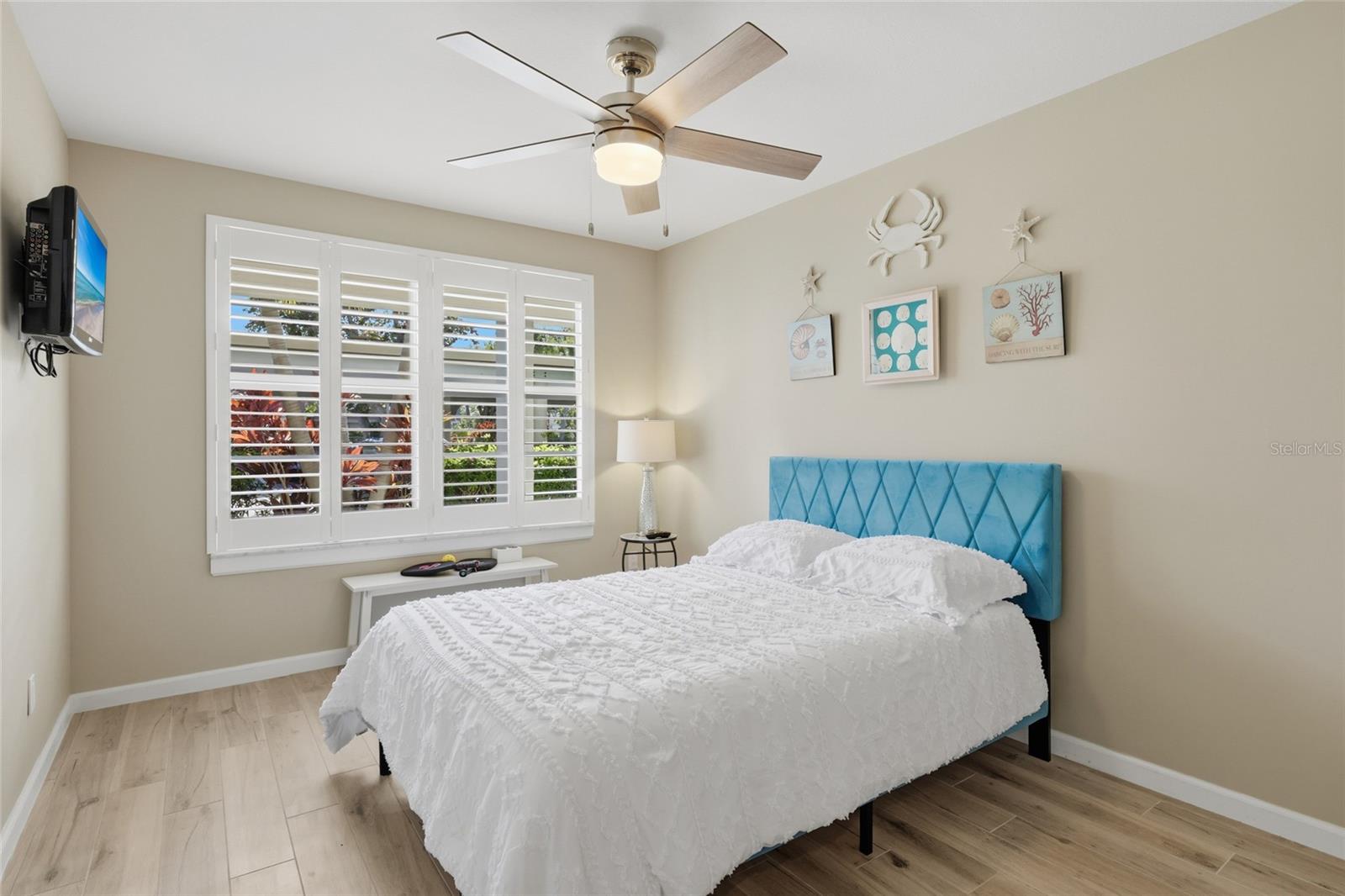 Image 17 of 60 For 4340 Falmouth Drive D104