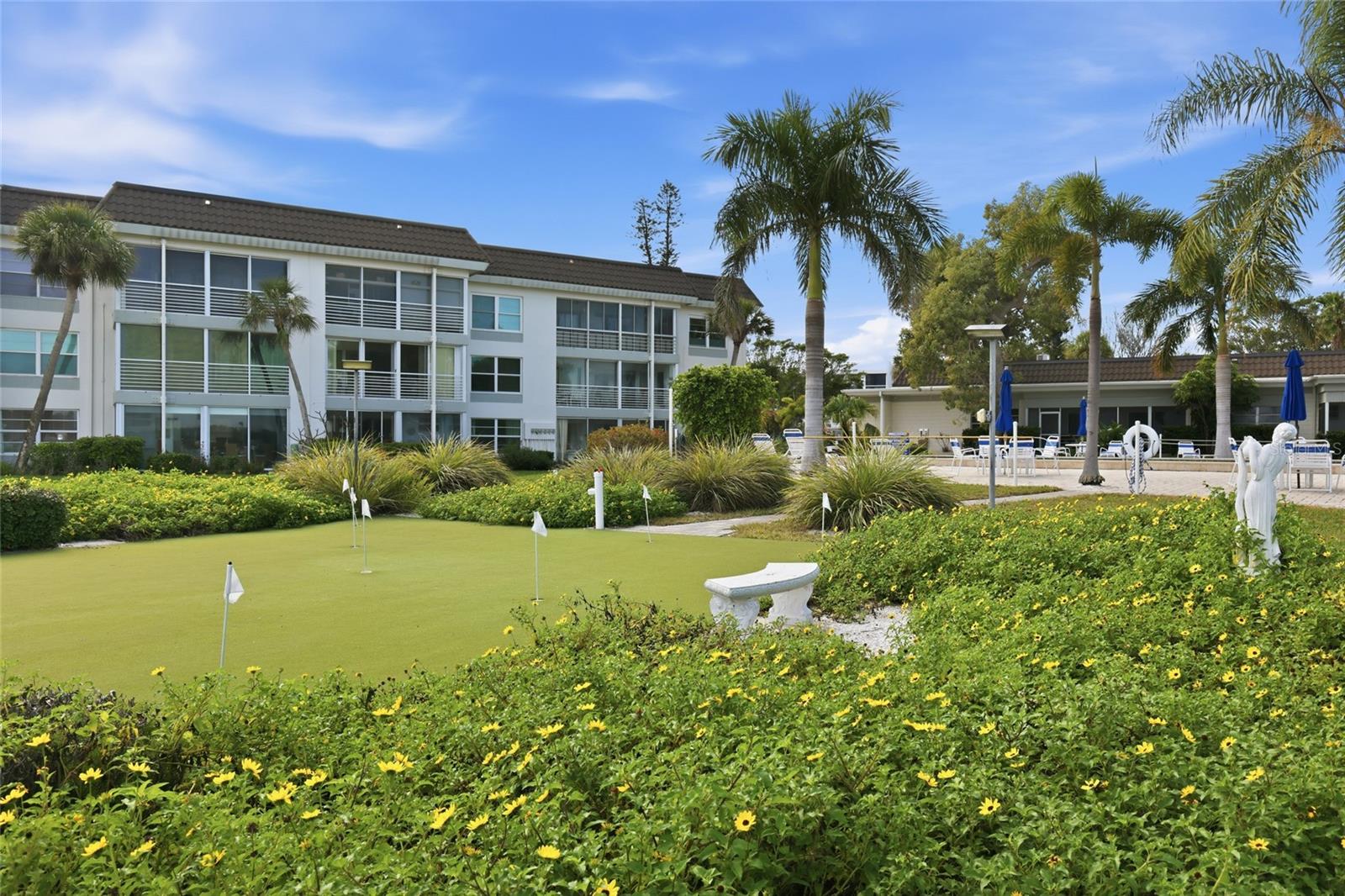 Image 34 of 60 For 4340 Falmouth Drive D104