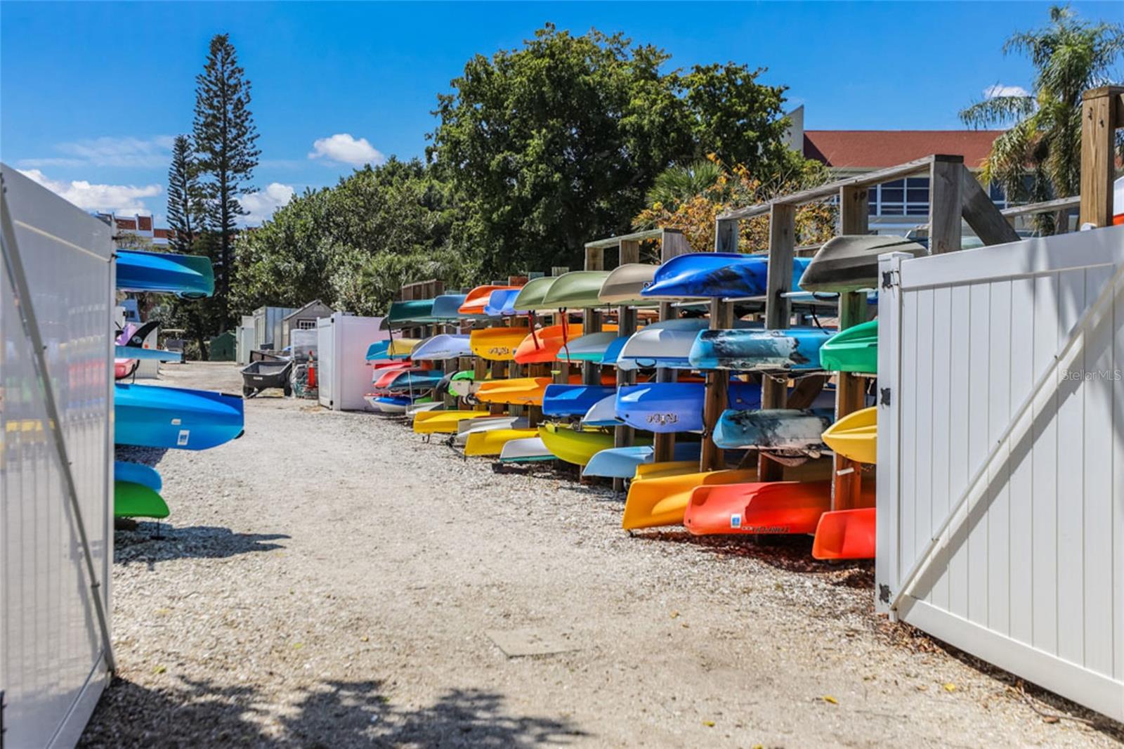 Image 53 of 60 For 4340 Falmouth Drive D104