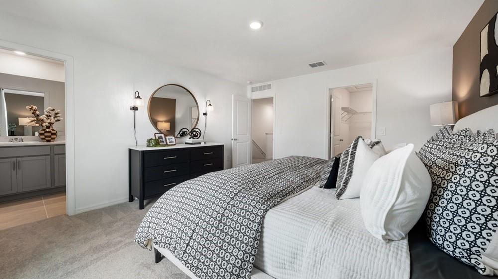 Image 11 of 54 For 10721 Eclipse Street