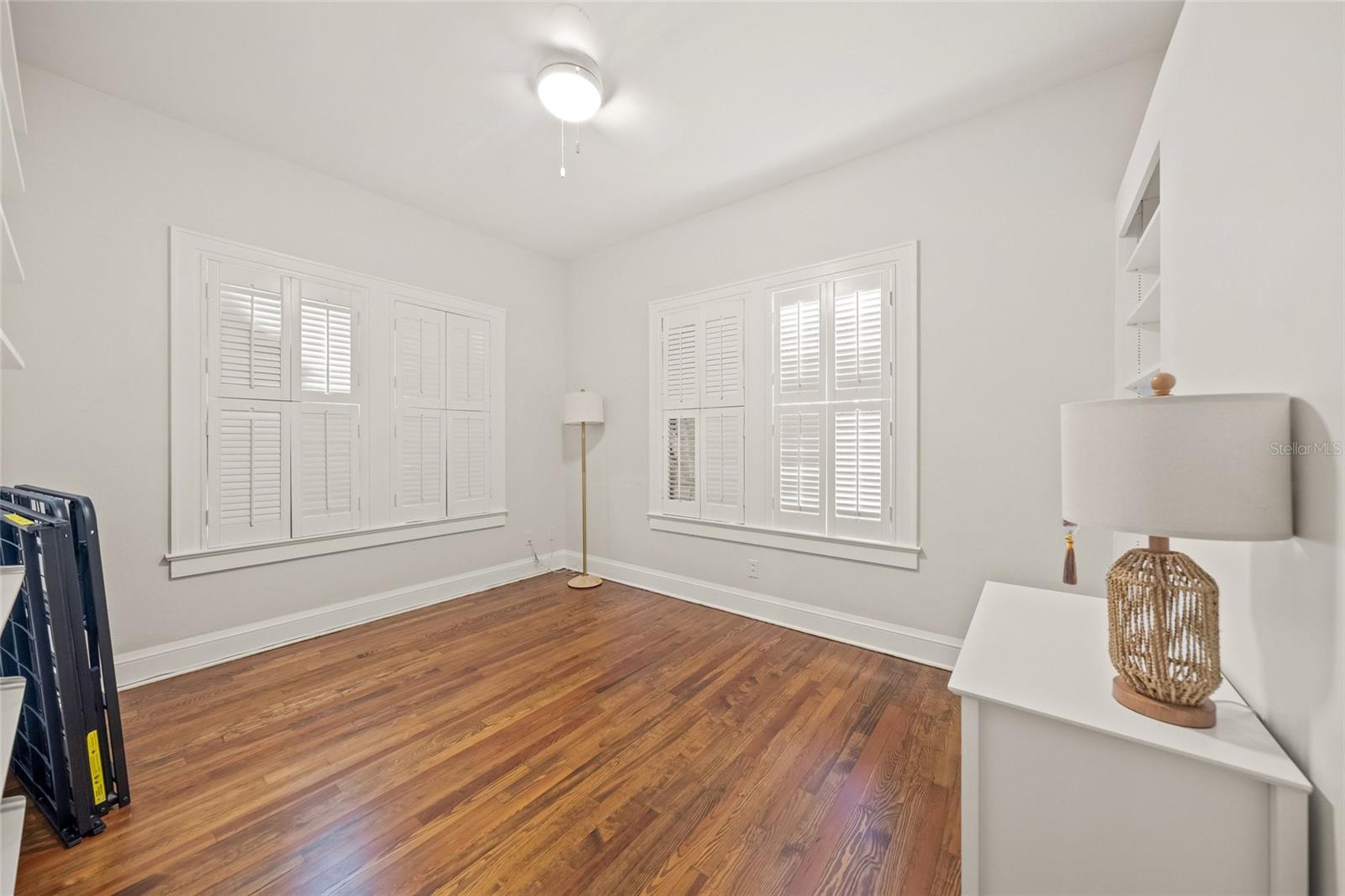 Image 17 of 35 For 1917 Bahia Vista Street