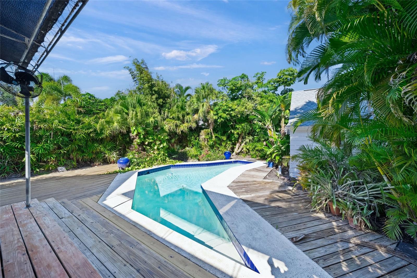 Image 29 of 35 For 1917 Bahia Vista Street