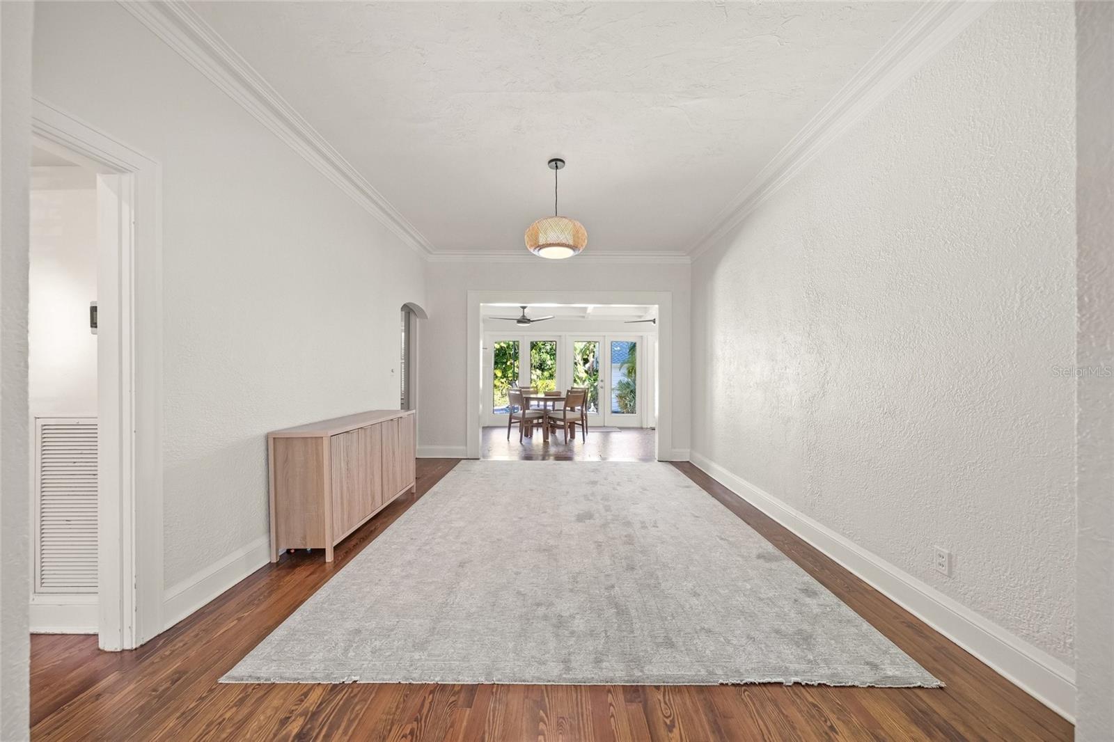 Image 8 of 35 For 1917 Bahia Vista Street